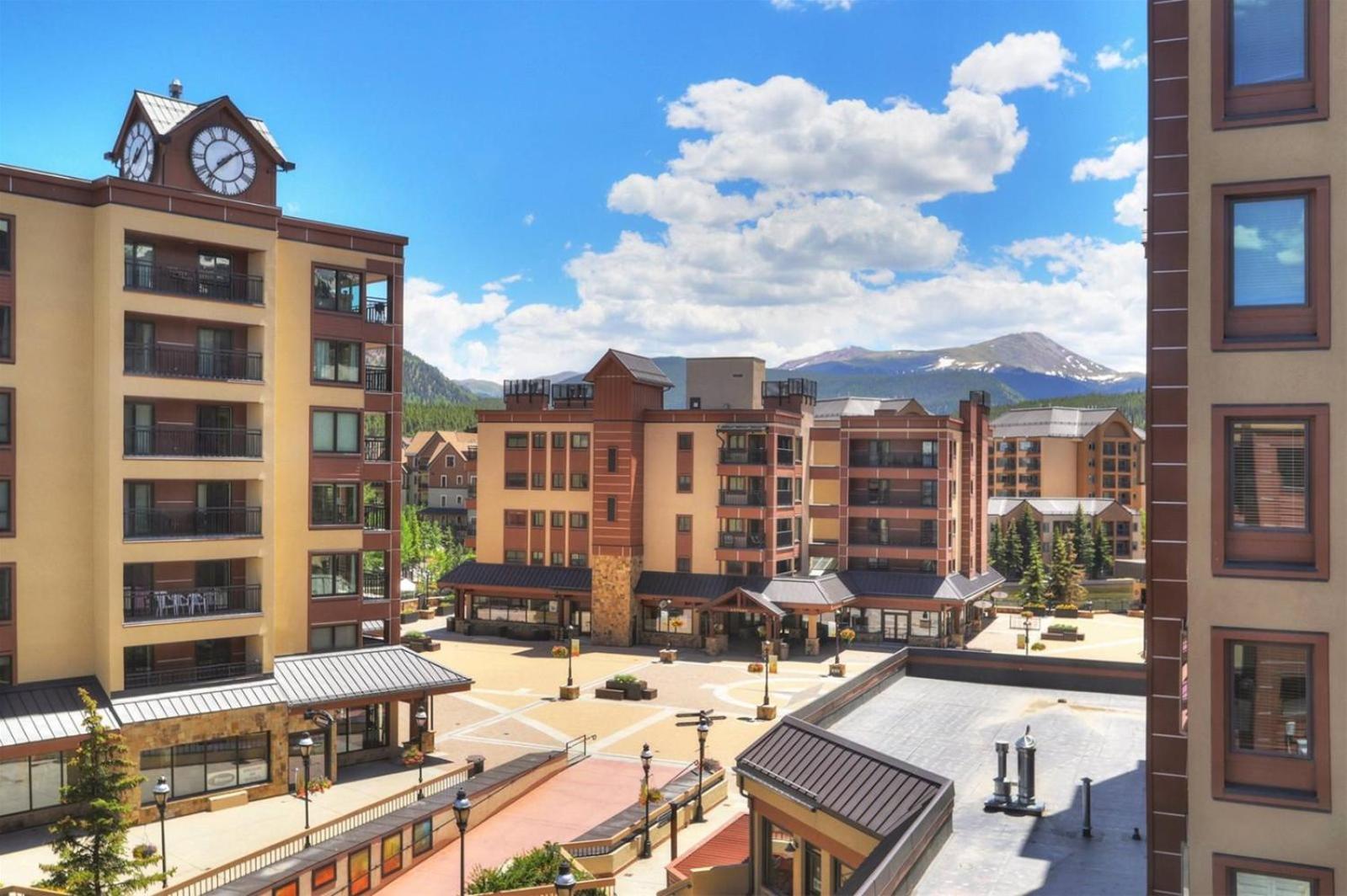 3 Bedroom Ski In, Ski Out Mountain Vacation Rental Located Next To Historic Main Street In Downtown Breckenridge