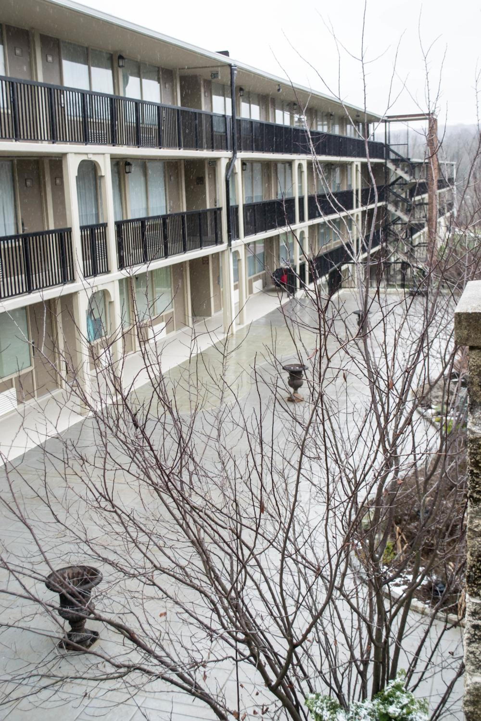 Hotel New Hope Inn & Suites