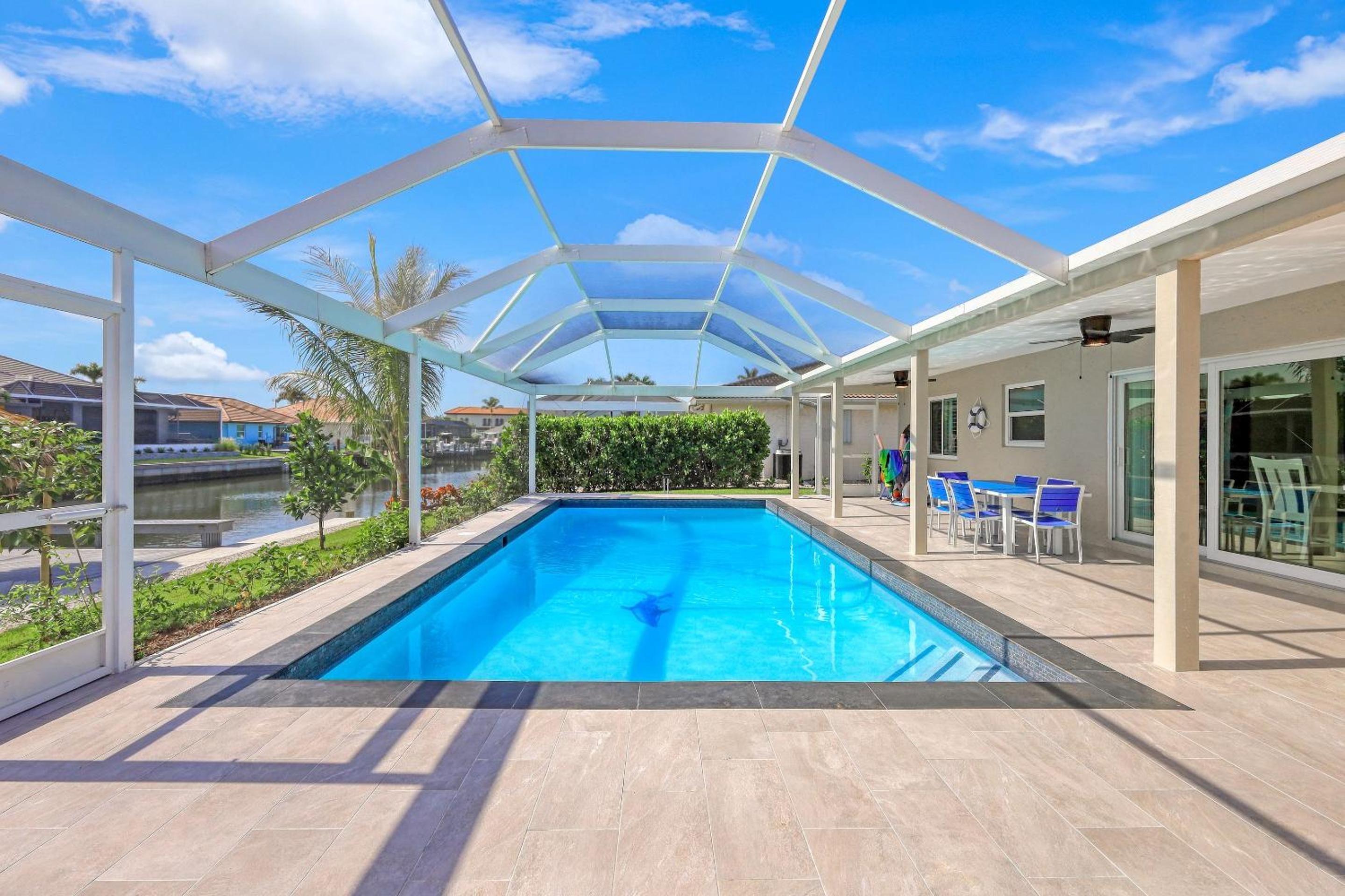 Waterfront Oasis Re-Done Throughout 1 Mile From Winterberry Beach Access Pt view 4