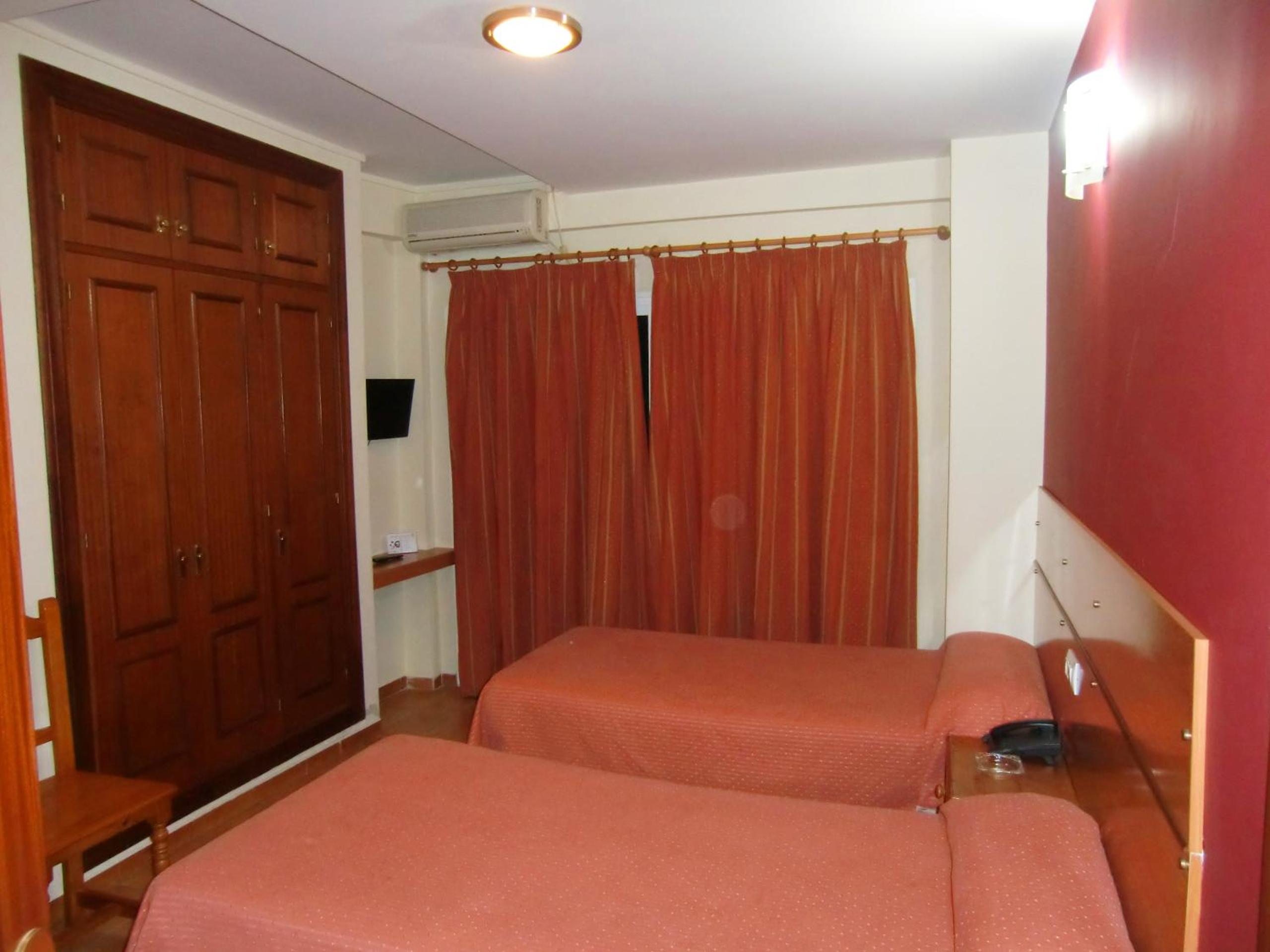 Hostal Villa
