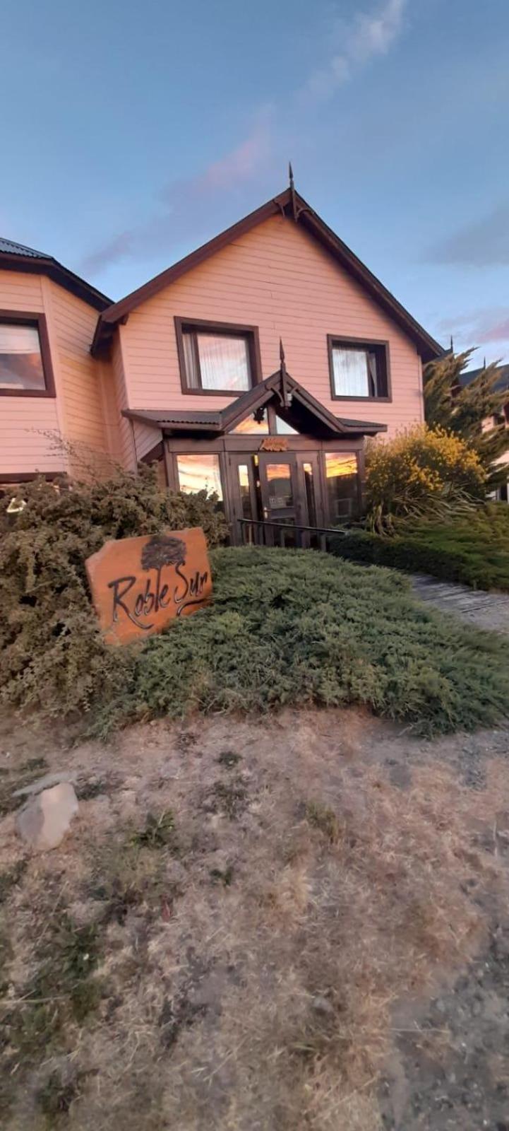 Hotel Hosteria Roblesur - Image 1