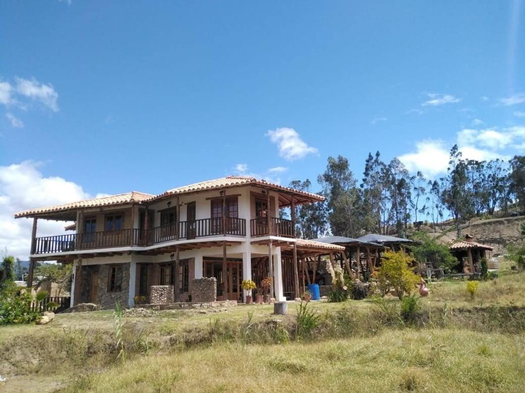 Hermoso lugar familiar cerca a Villa de Leyva