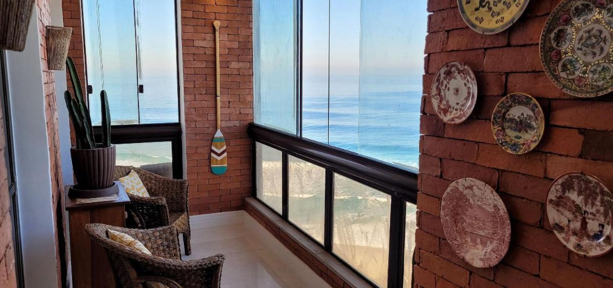 Vista Mar e Arquitetura Estilosa para suas ferias de luxo B11-009