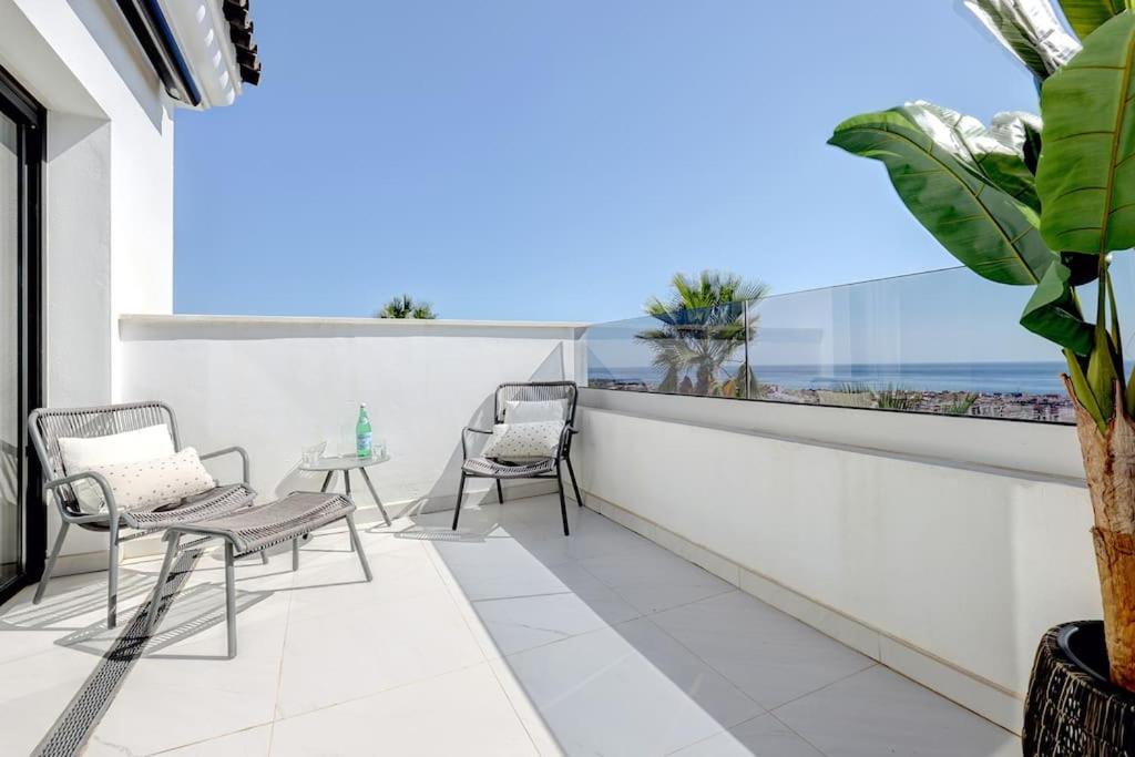 New 2 Bed Penthouse @ Estepona Hills With Sea View view 2