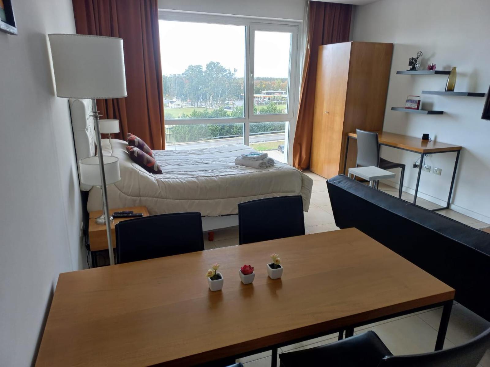 Condominios W Nordelta Bahia,Tigre,Piscina con arancel, Parking