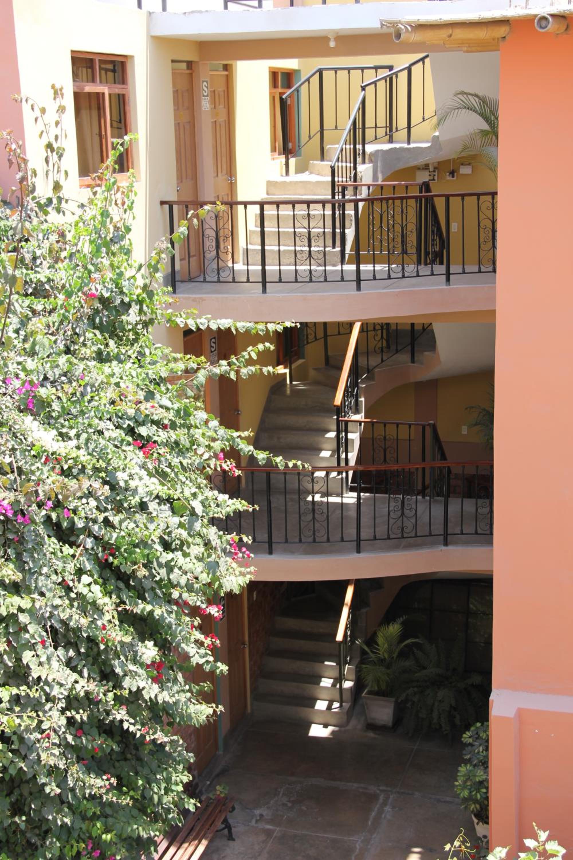 Photo 43