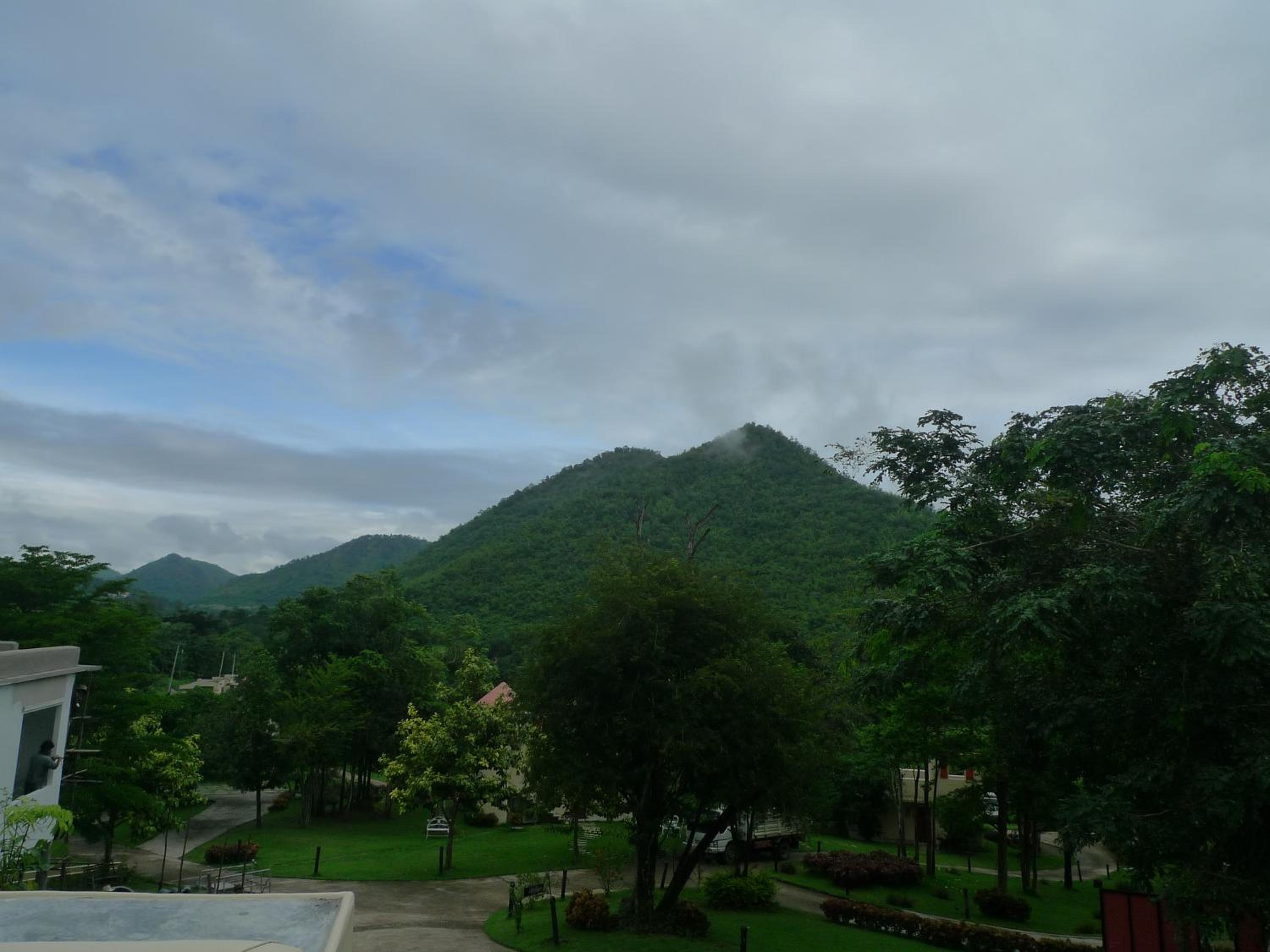 Hi-scene Resort