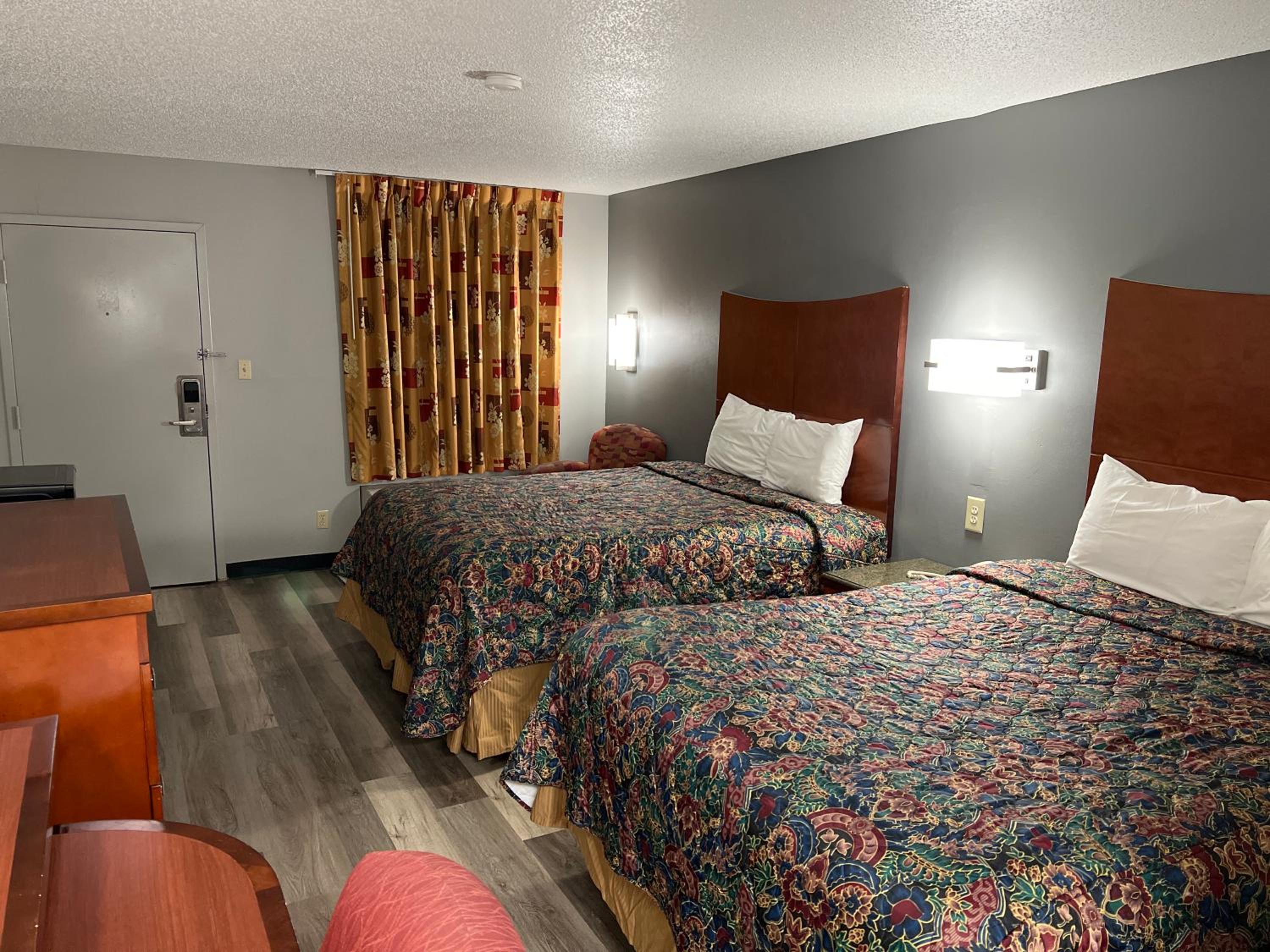 Briarwood Inn