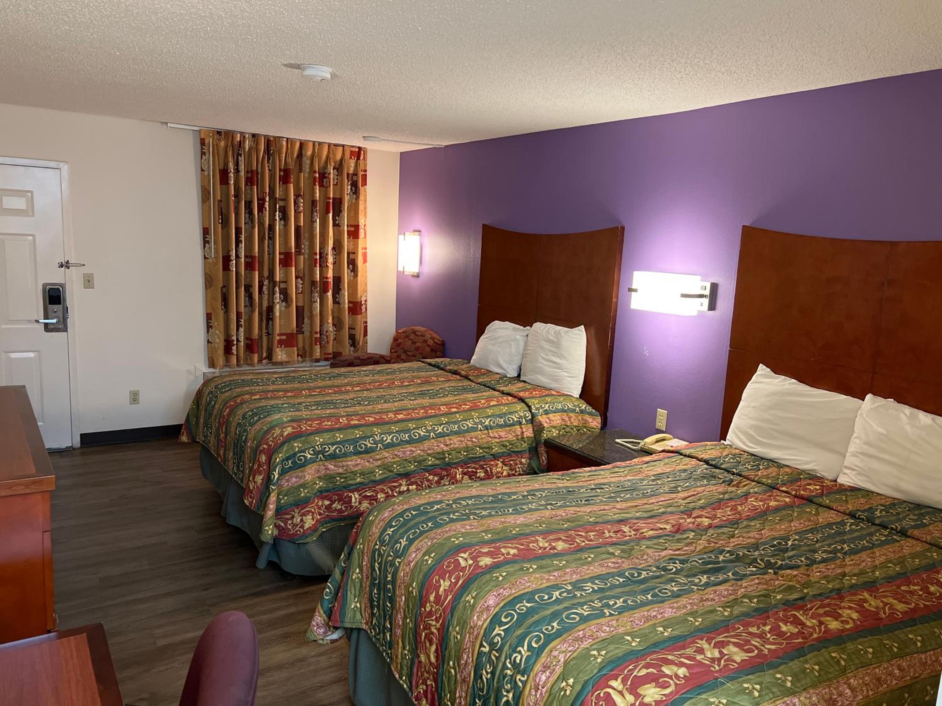 Briarwood Inn