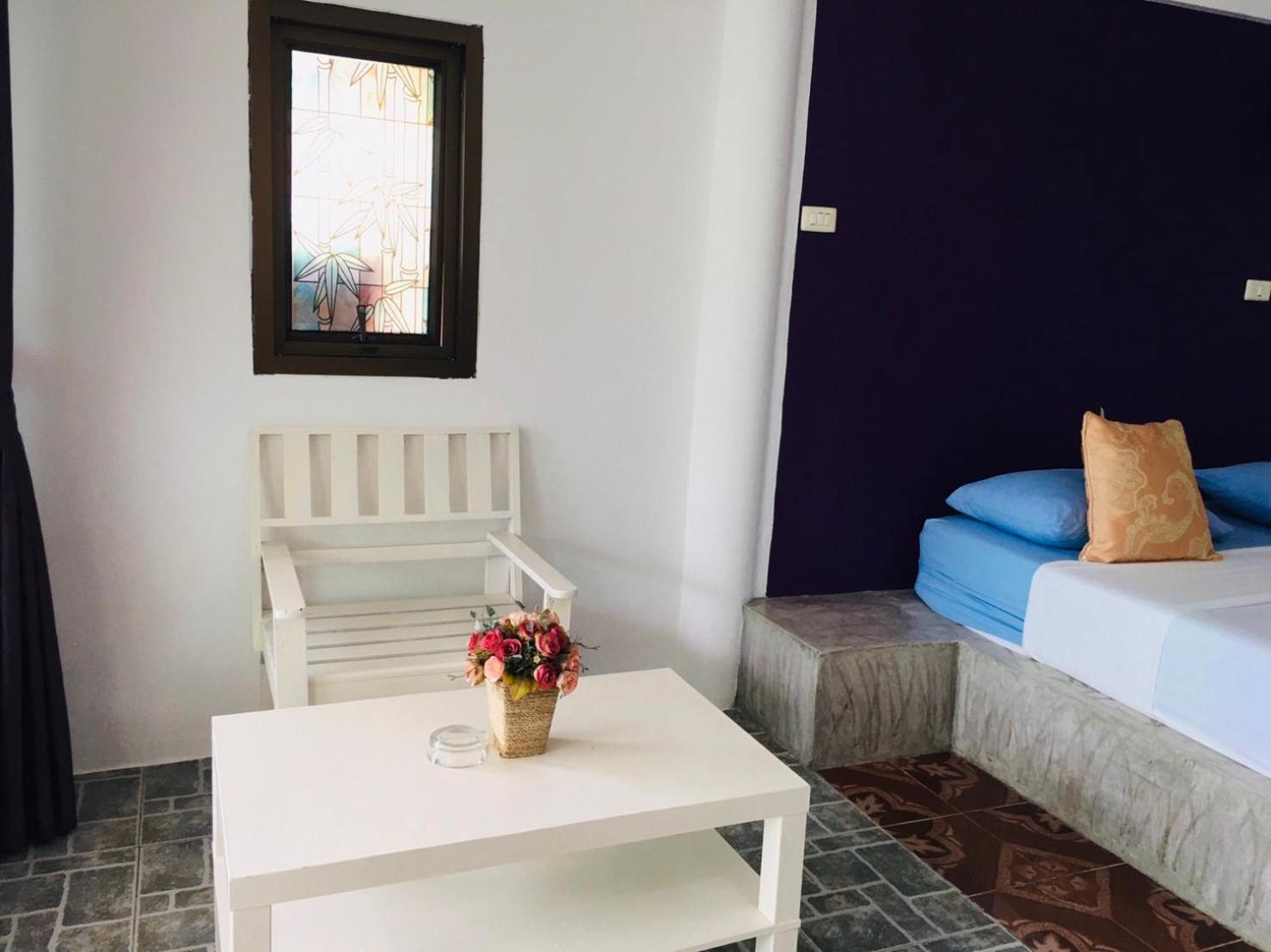 Lanta Garden Home