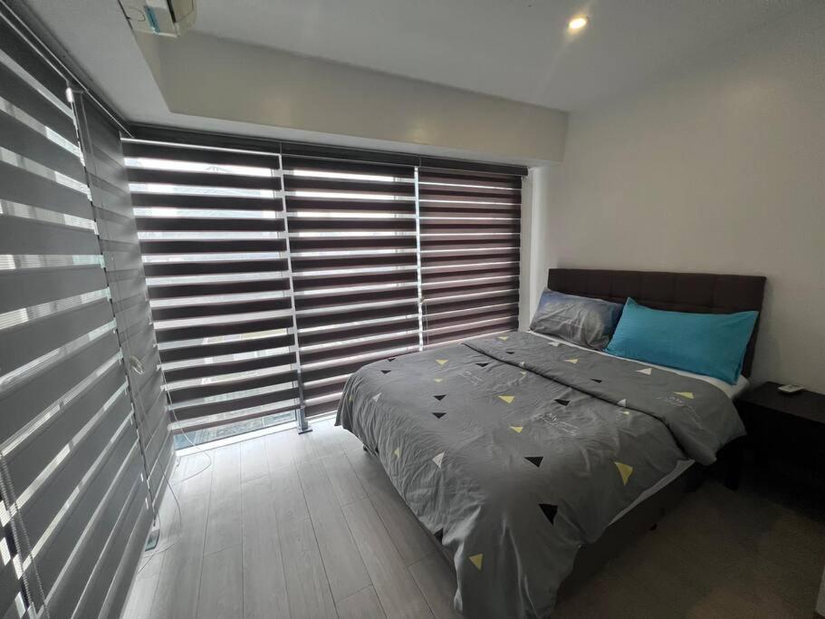 Pool x City View 2 Bed room Loft with Wifi & Netflix view 2