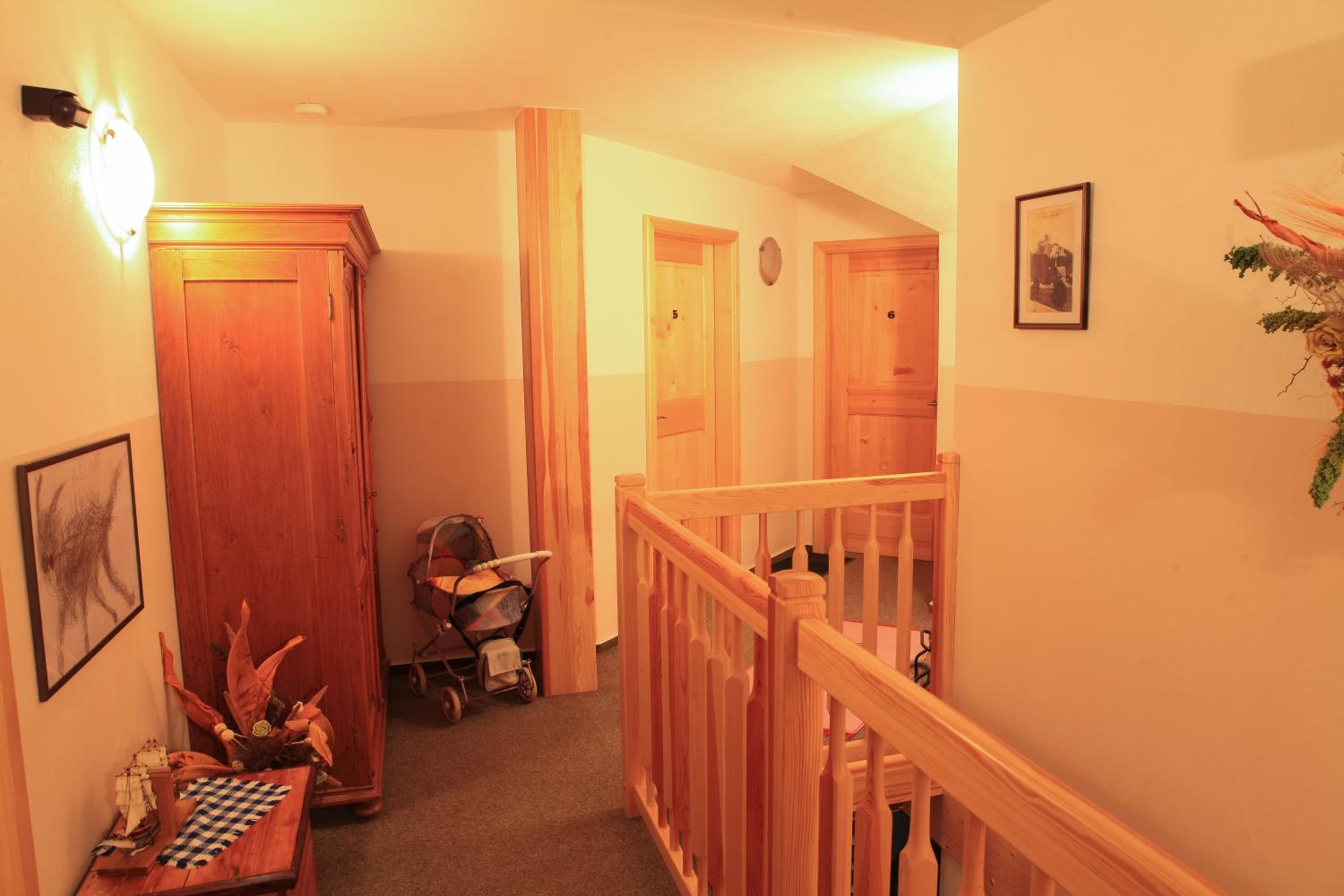 Photo 30
