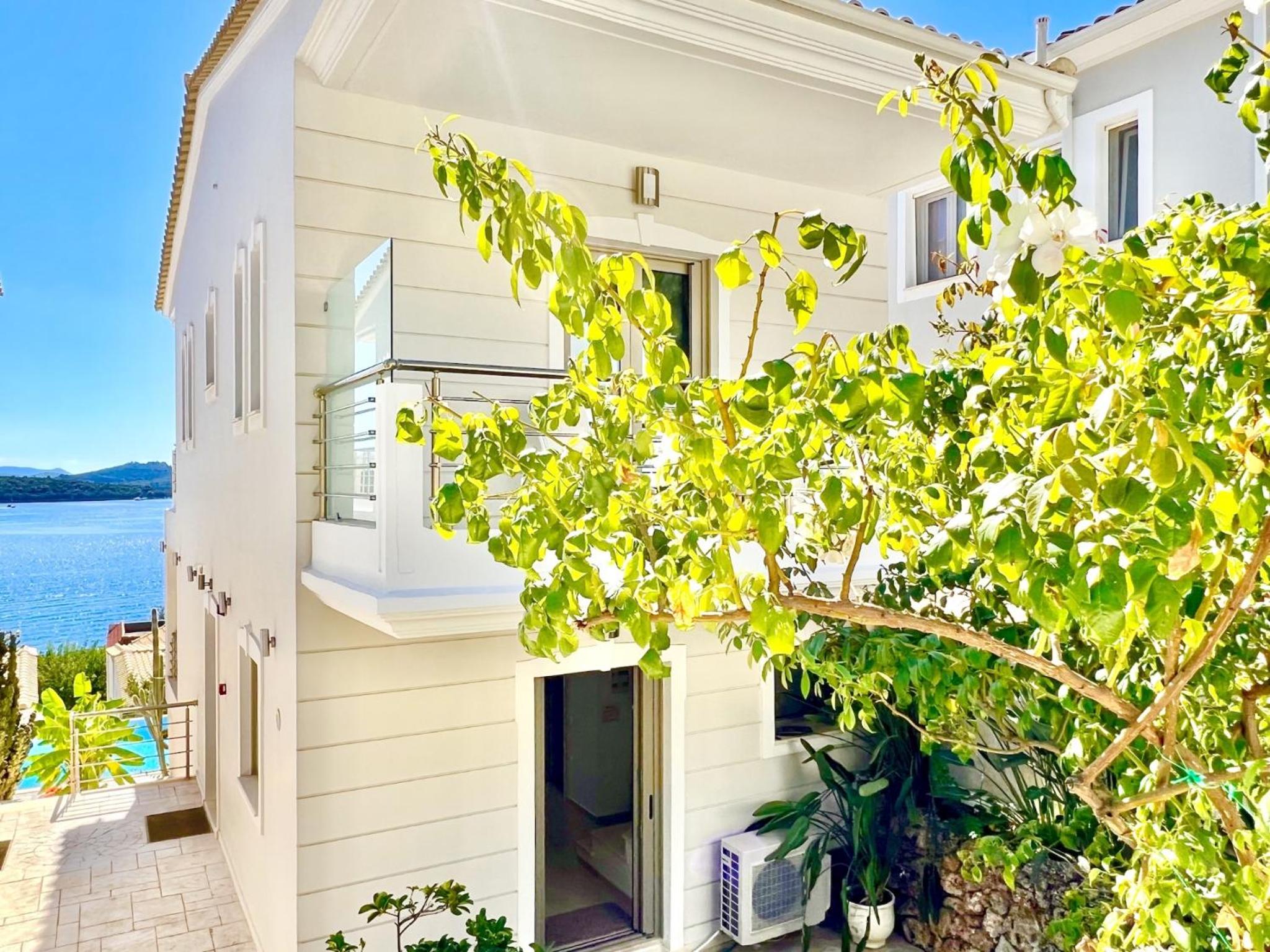 Hotel Luxury Villa San George with private pool by DadoVillas - Image 1