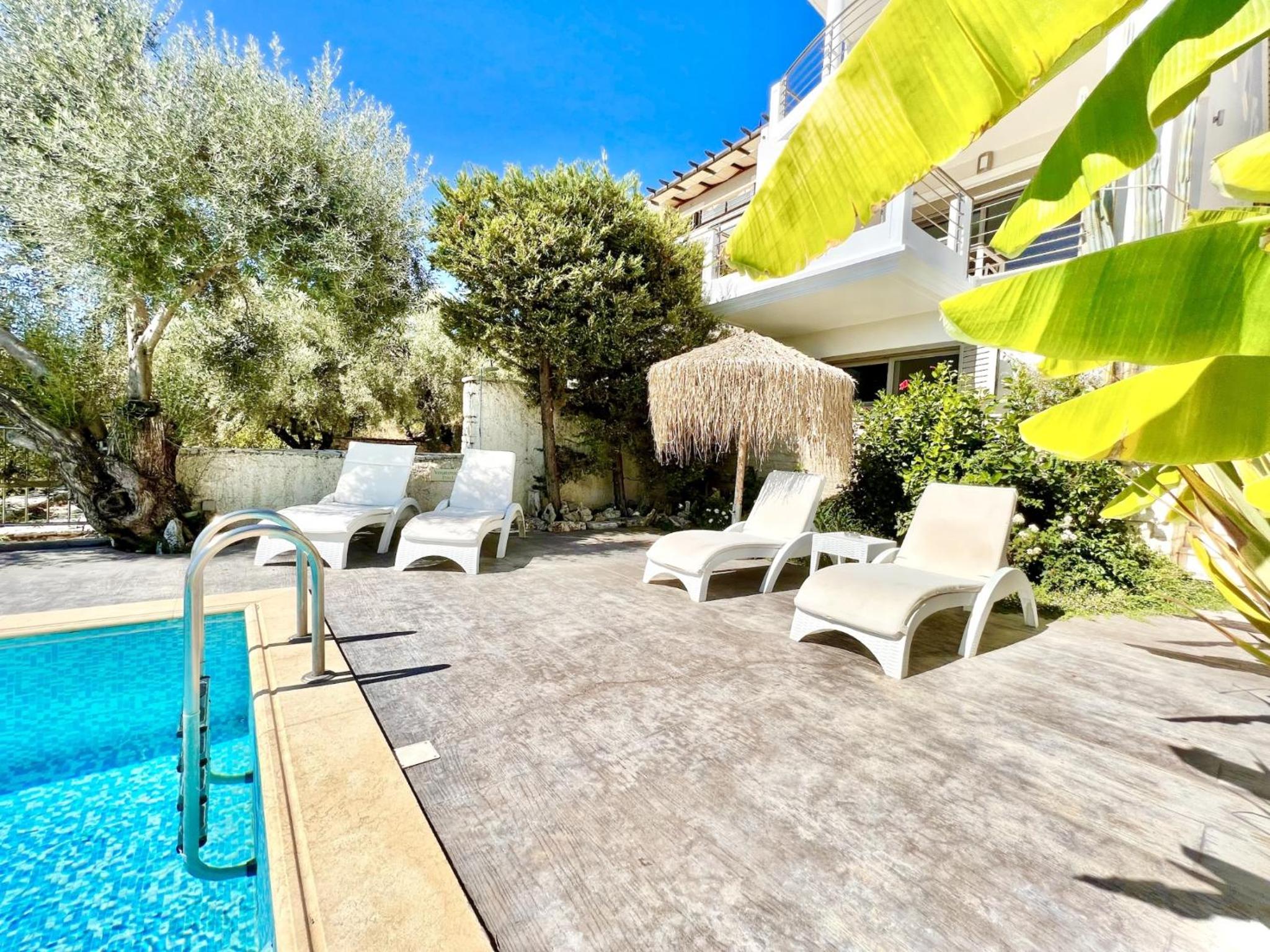 Luxury Villa San George with private pool by DadoVillas view 4