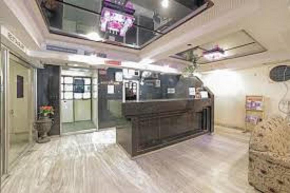 hotel reception