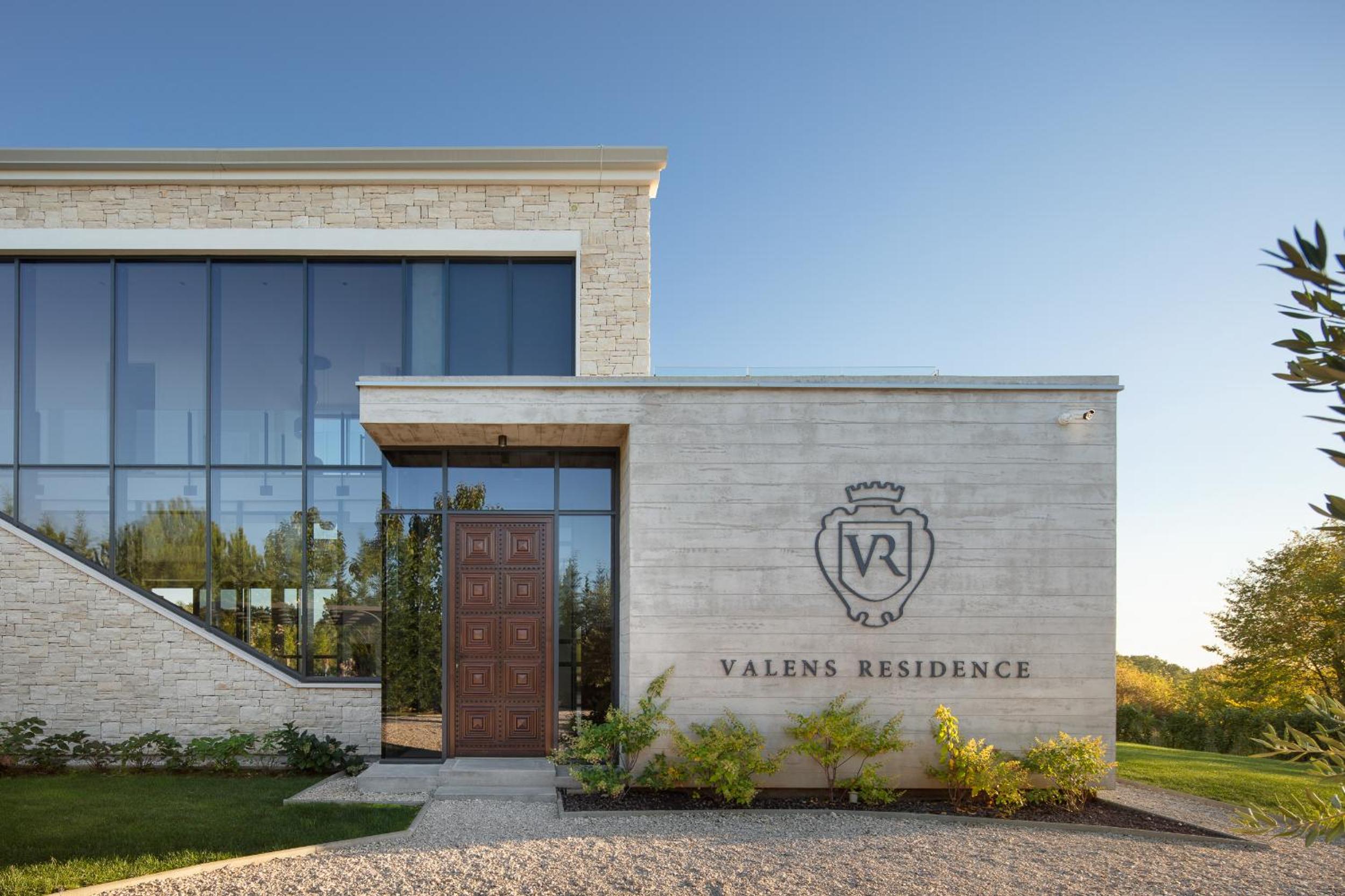 Valens Residence