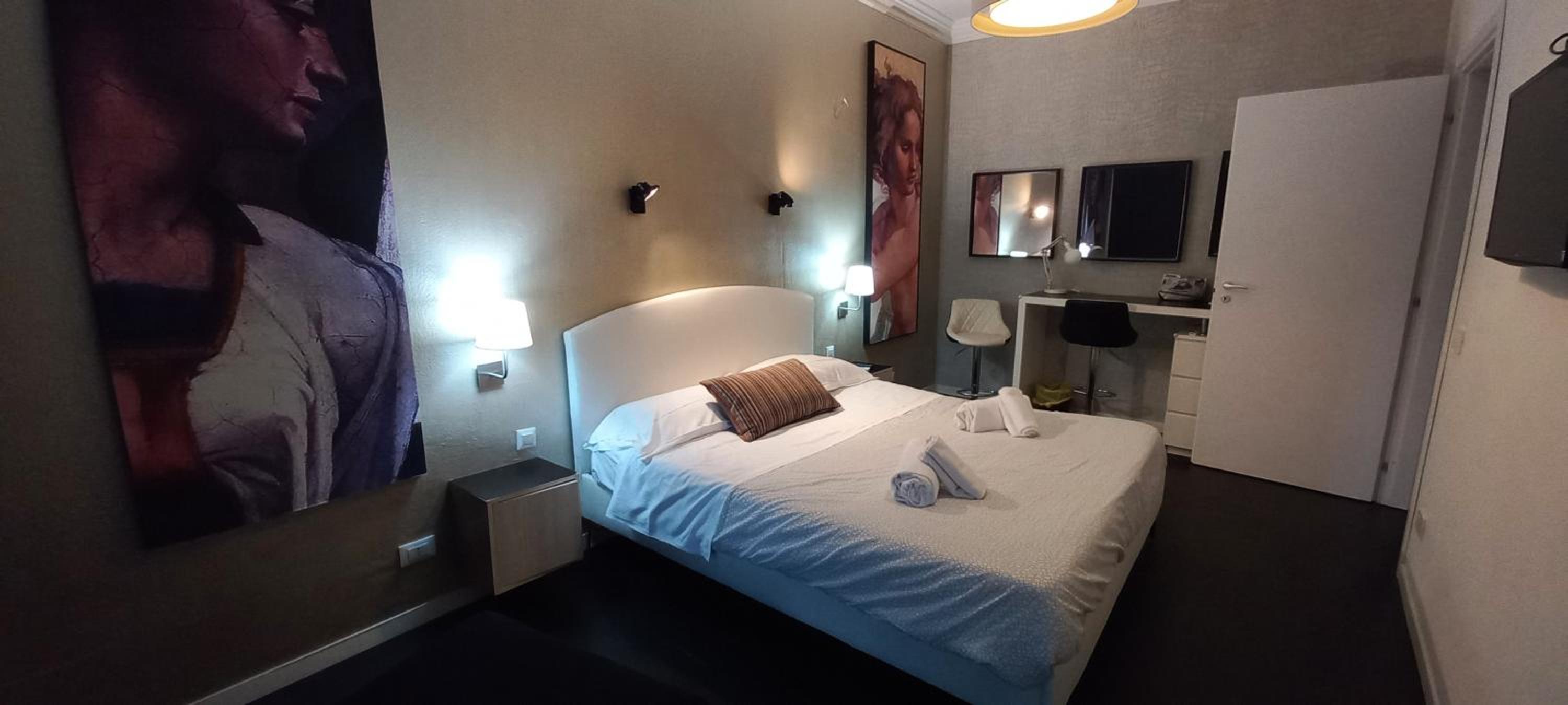 hotel room