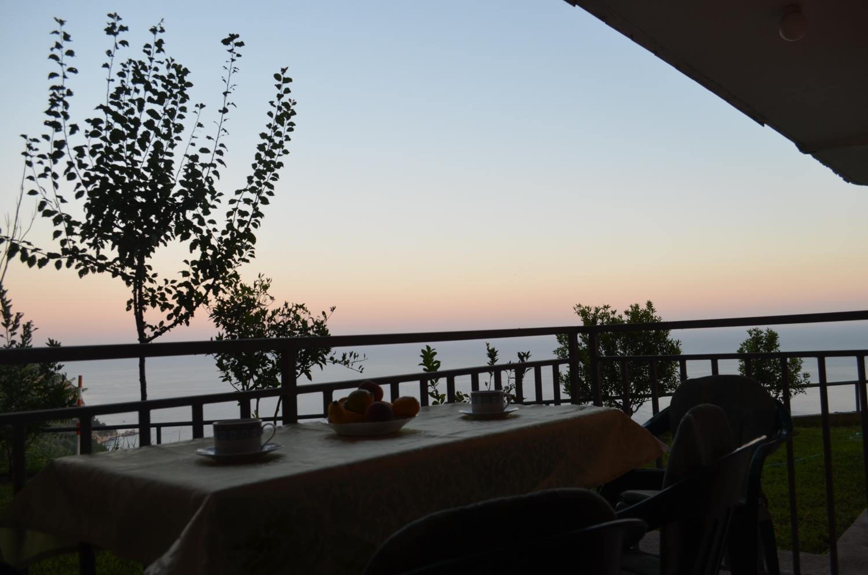 Calma Vista Apartments