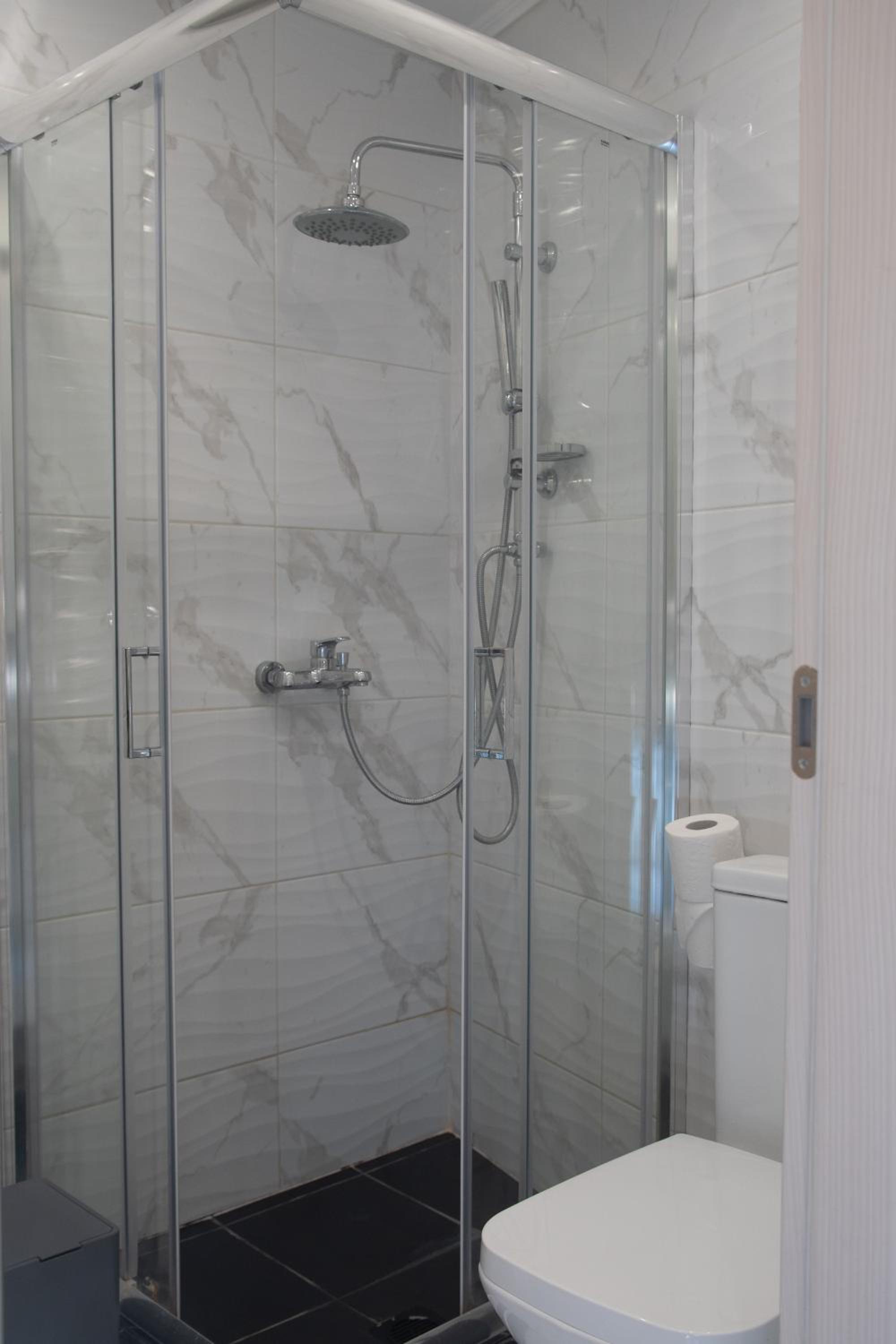 Minimal Culture Boutique Rooms view 2