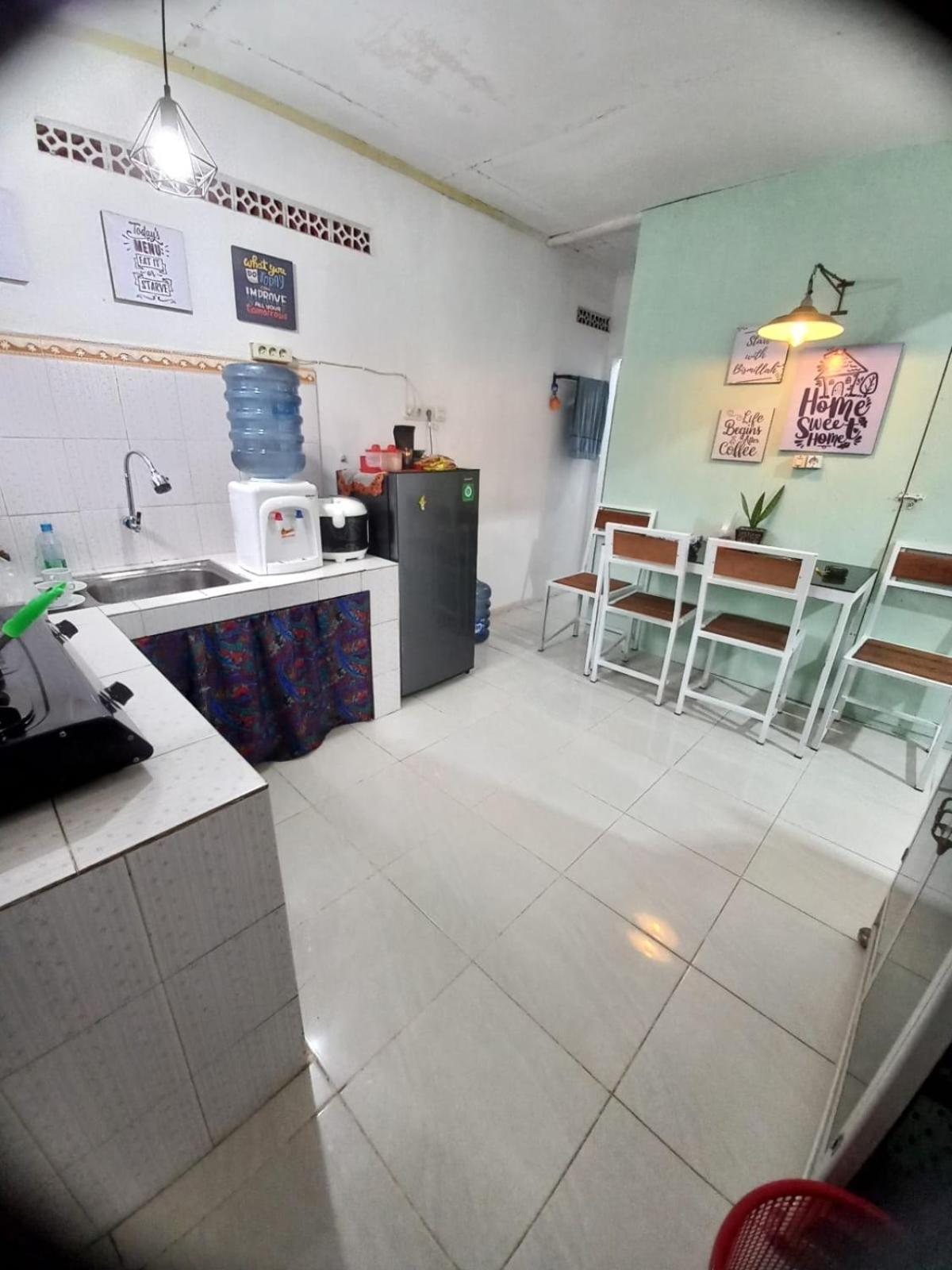 Homestay Berkah Syariah Bukittinggi, ブキティンギ - 12