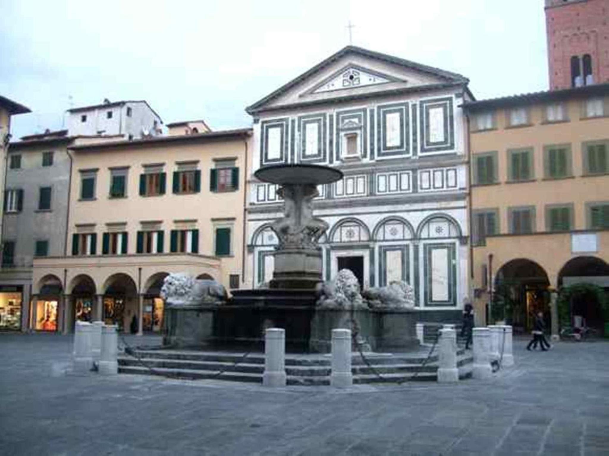 Photo 34