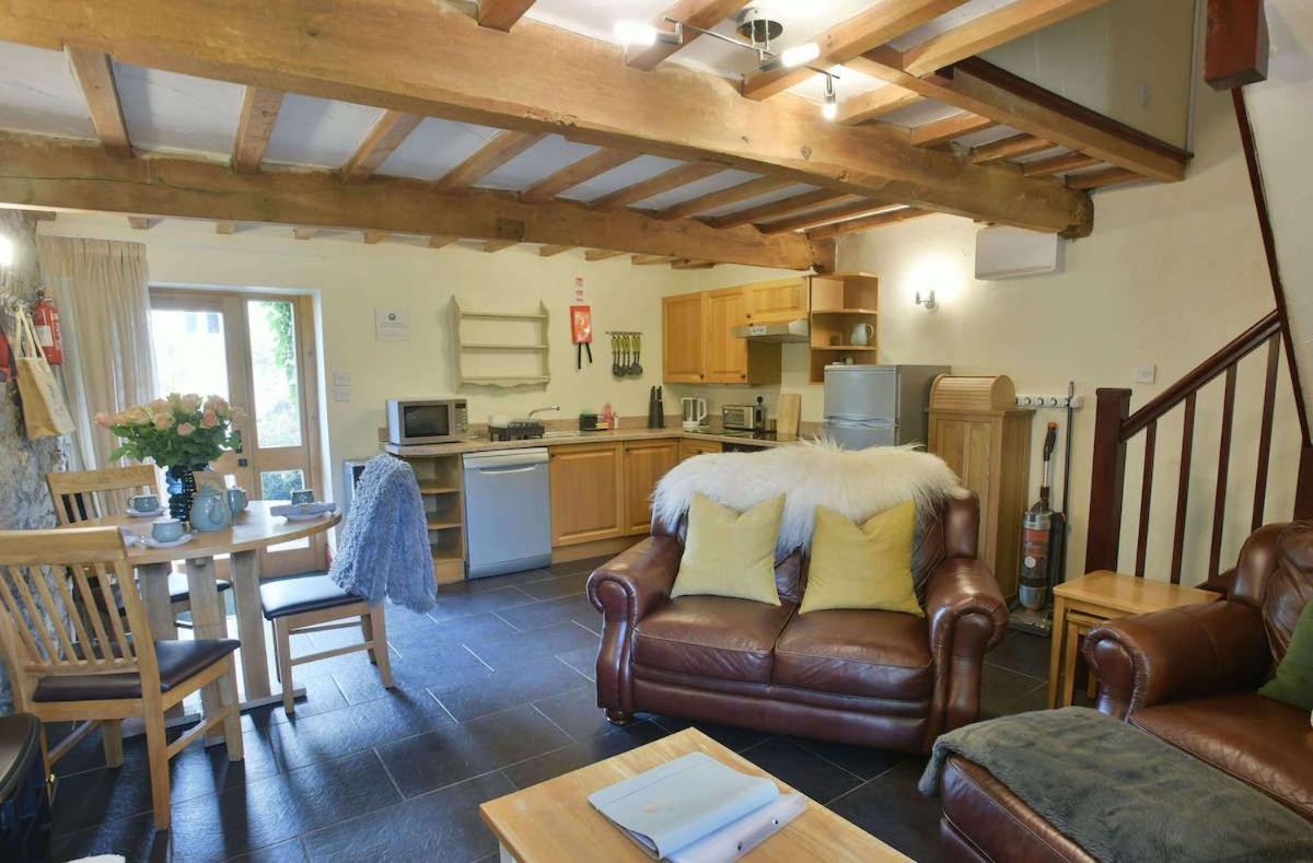Critchlow Cottage