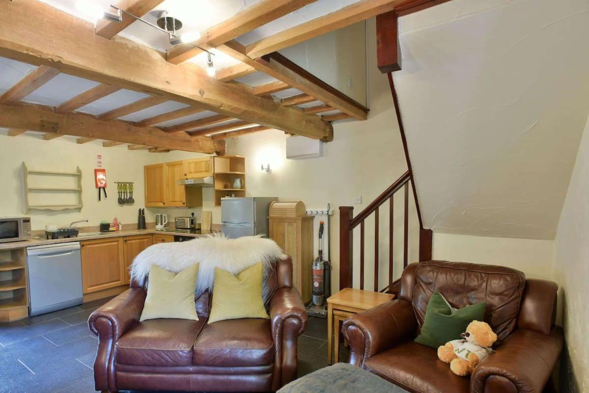 Critchlow Cottage