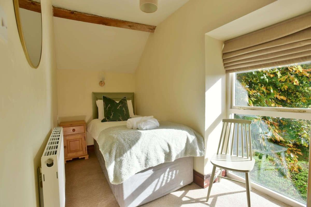 Critchlow Cottage