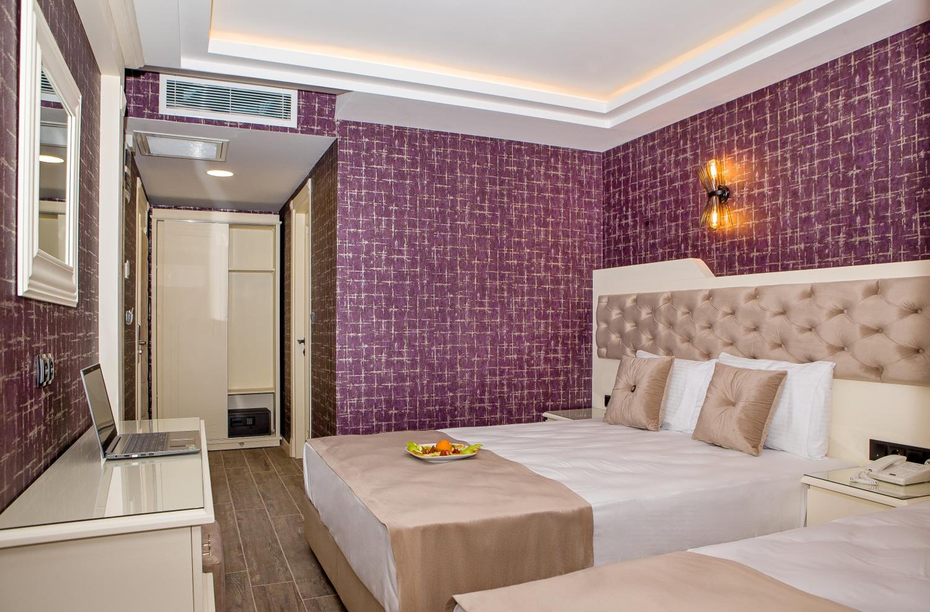 THE LEA HOTELS & SUITE - Image 12