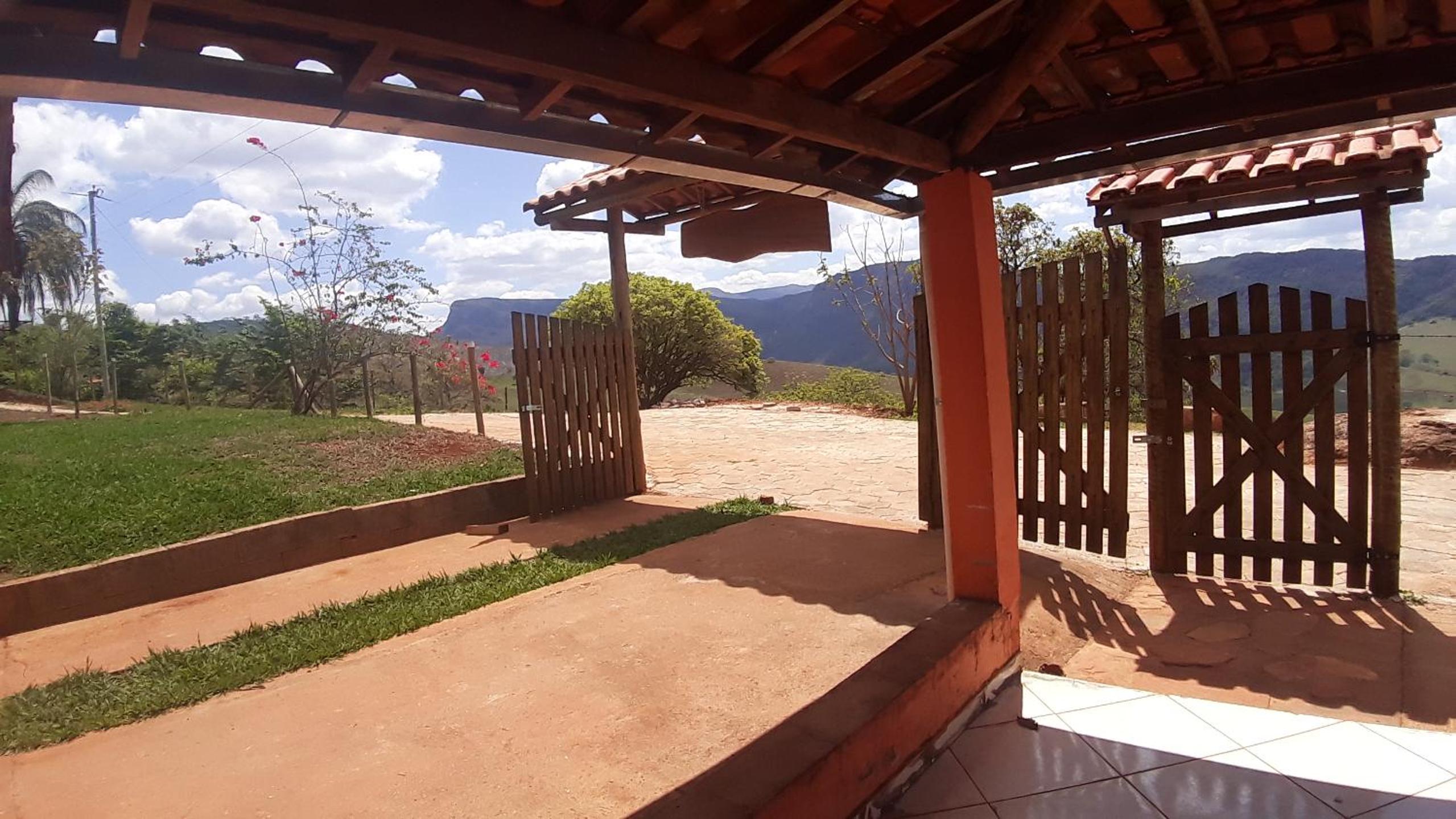 Sítio, Casa grande, bem espaçosa, em Itambe do Mato Dentro, Cabeça de Boi