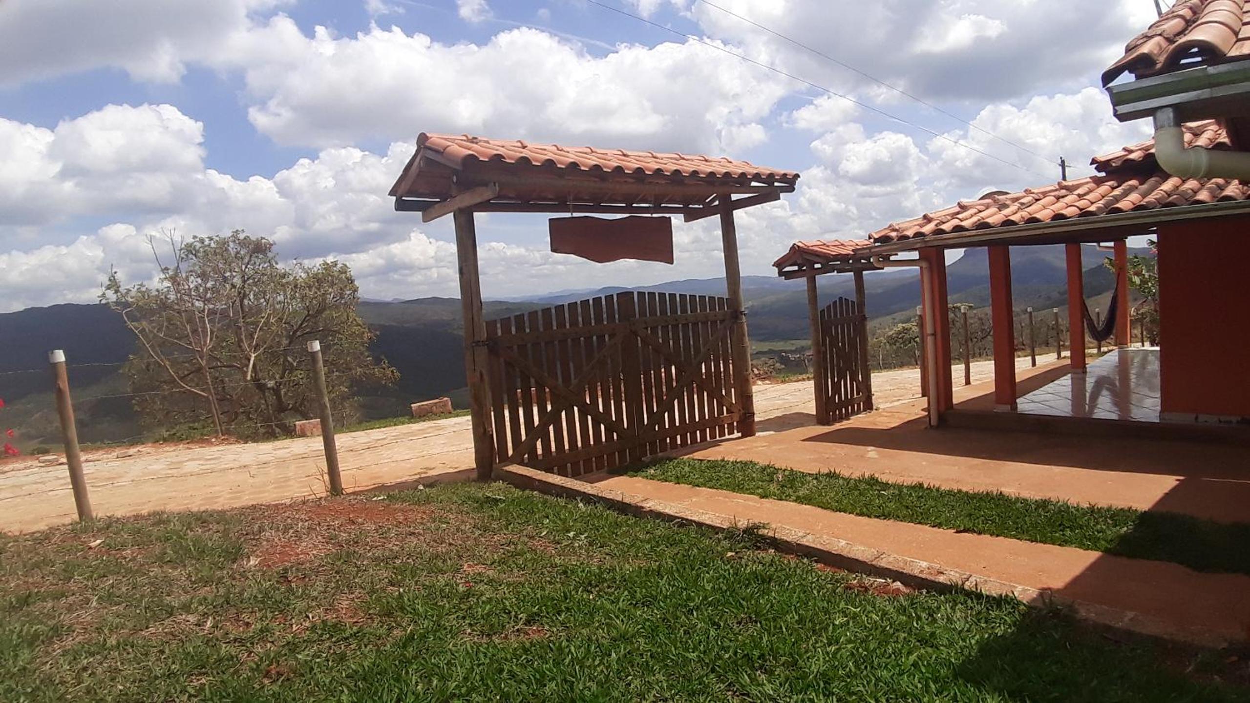 Sítio, Casa grande, bem espaçosa, em Itambe do Mato Dentro, Cabeça de Boi