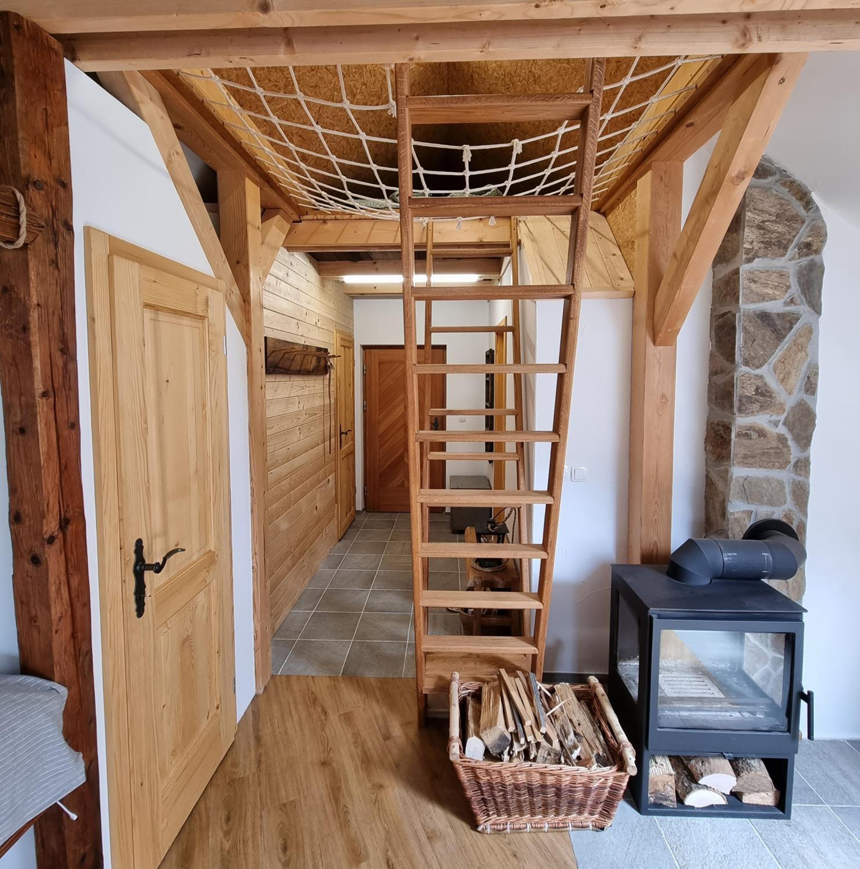 Apartma1 pri Adamu