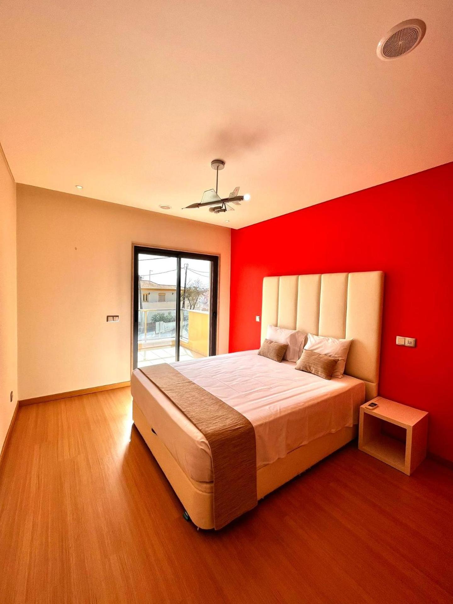 Funtastic Villa With Pool, photo 22