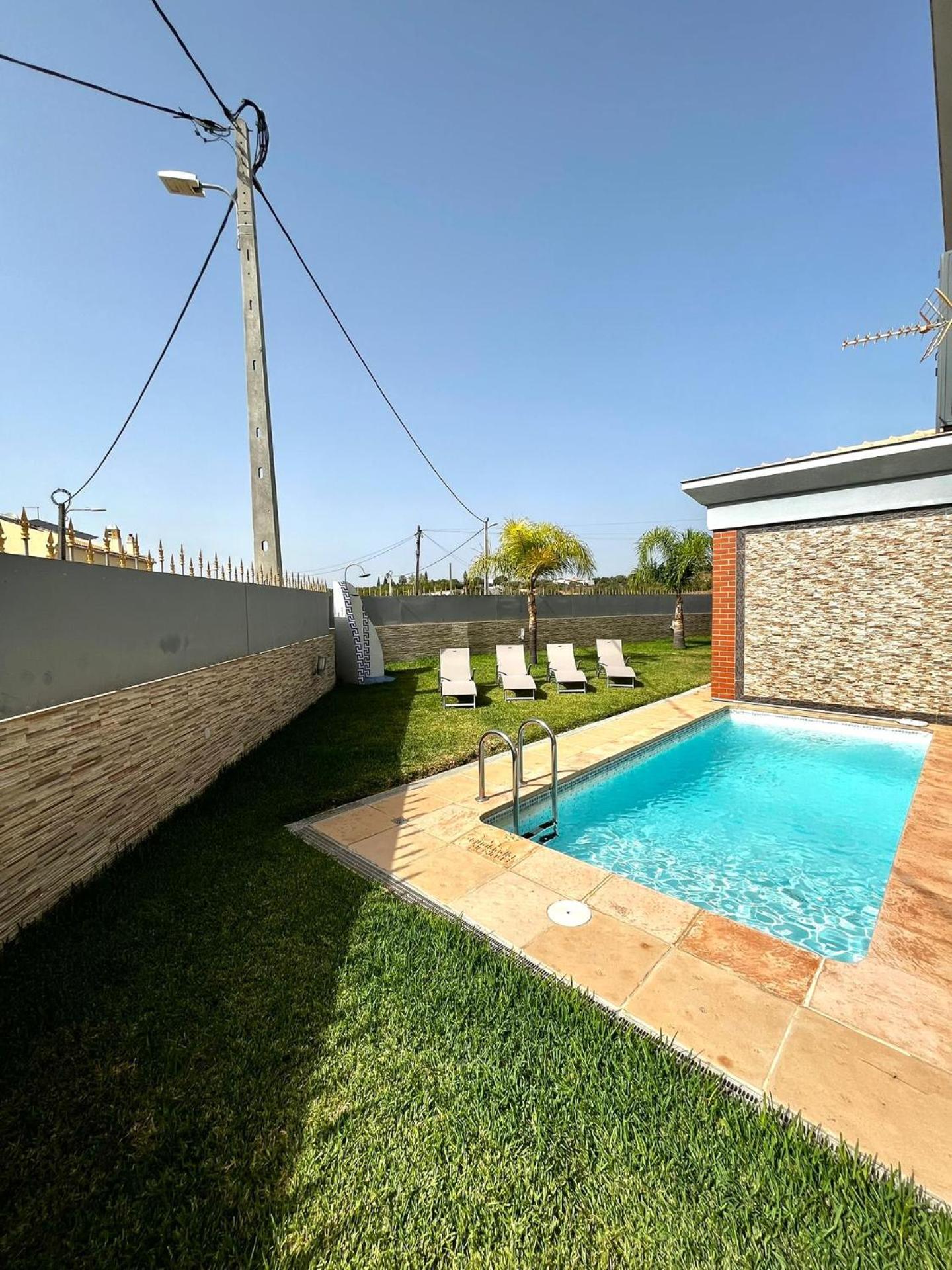 Funtastic Villa With Pool en Albufeira