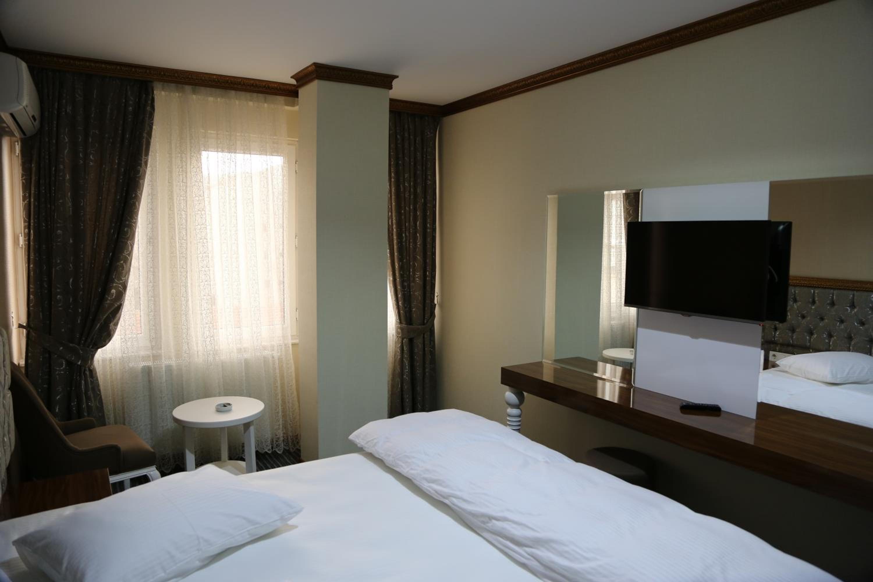 Grand Sera Hotel - Image 5