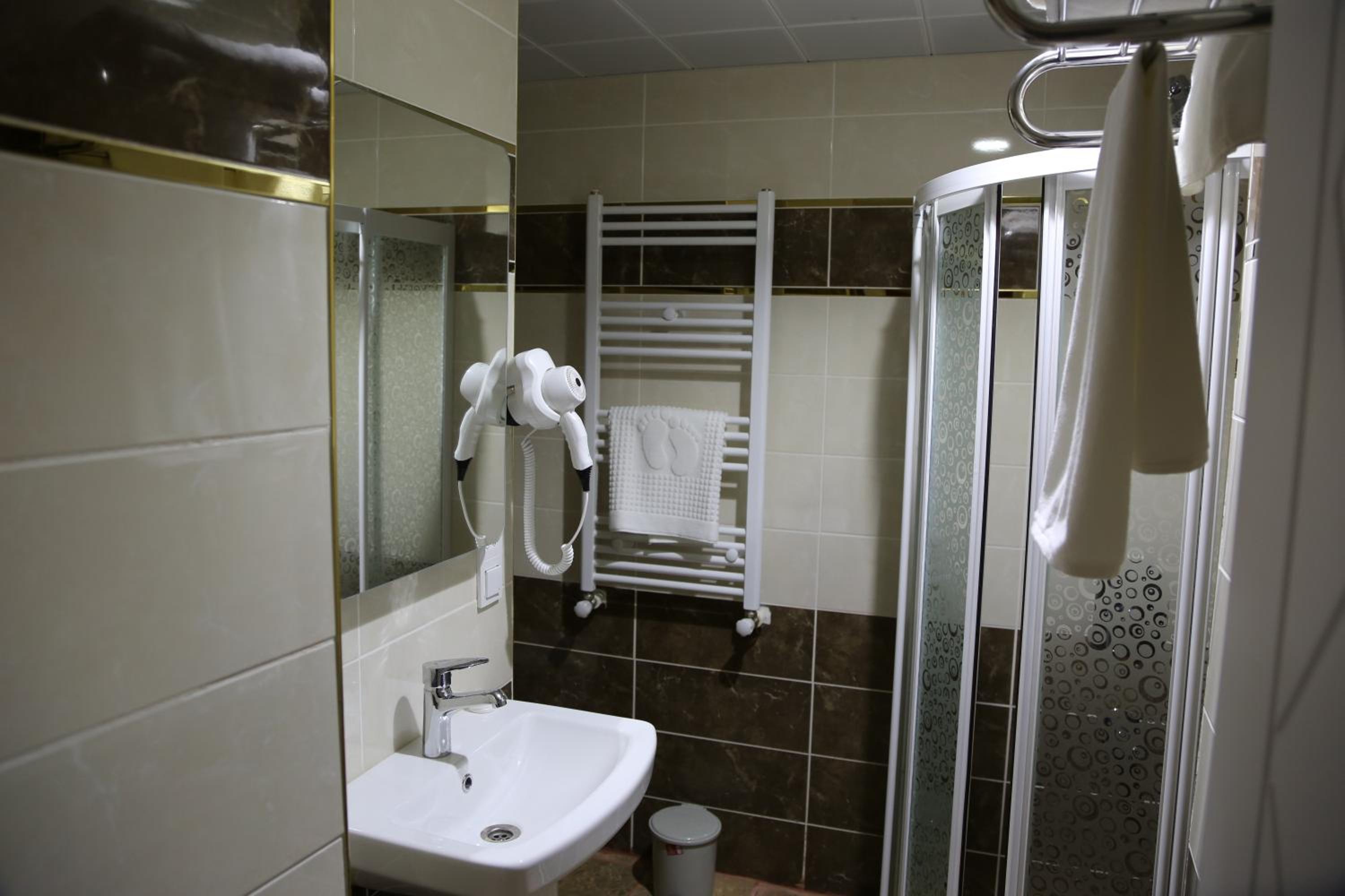 Grand Sera Hotel - Image 21