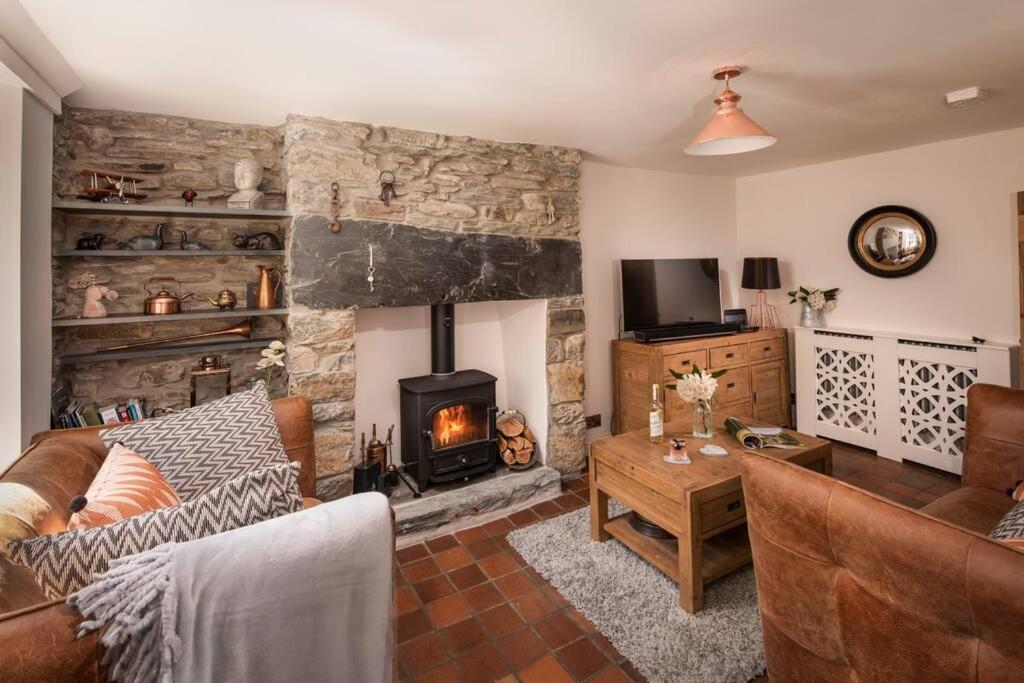 Charming Riverside Cottage in Snowdonia National Park view 5