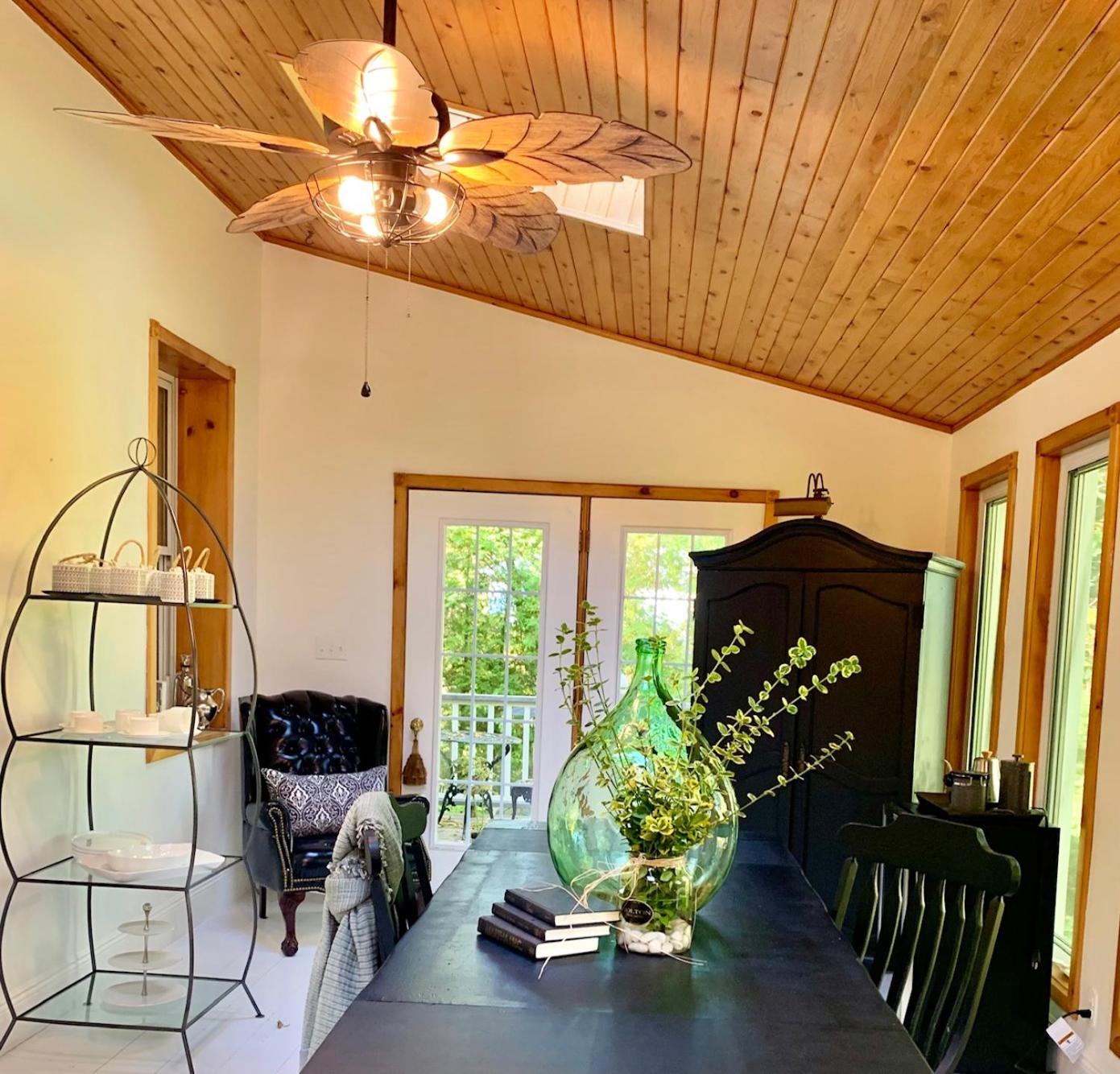 Plantation House Bed & Breakfast