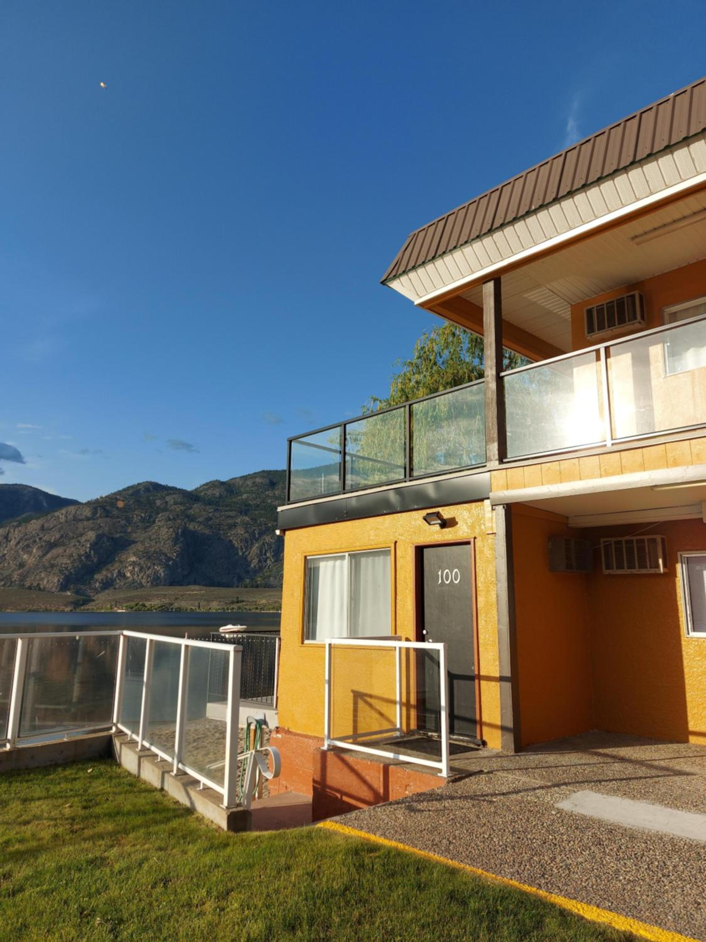 Hotel Richter Pass Beach Resort - Image 1