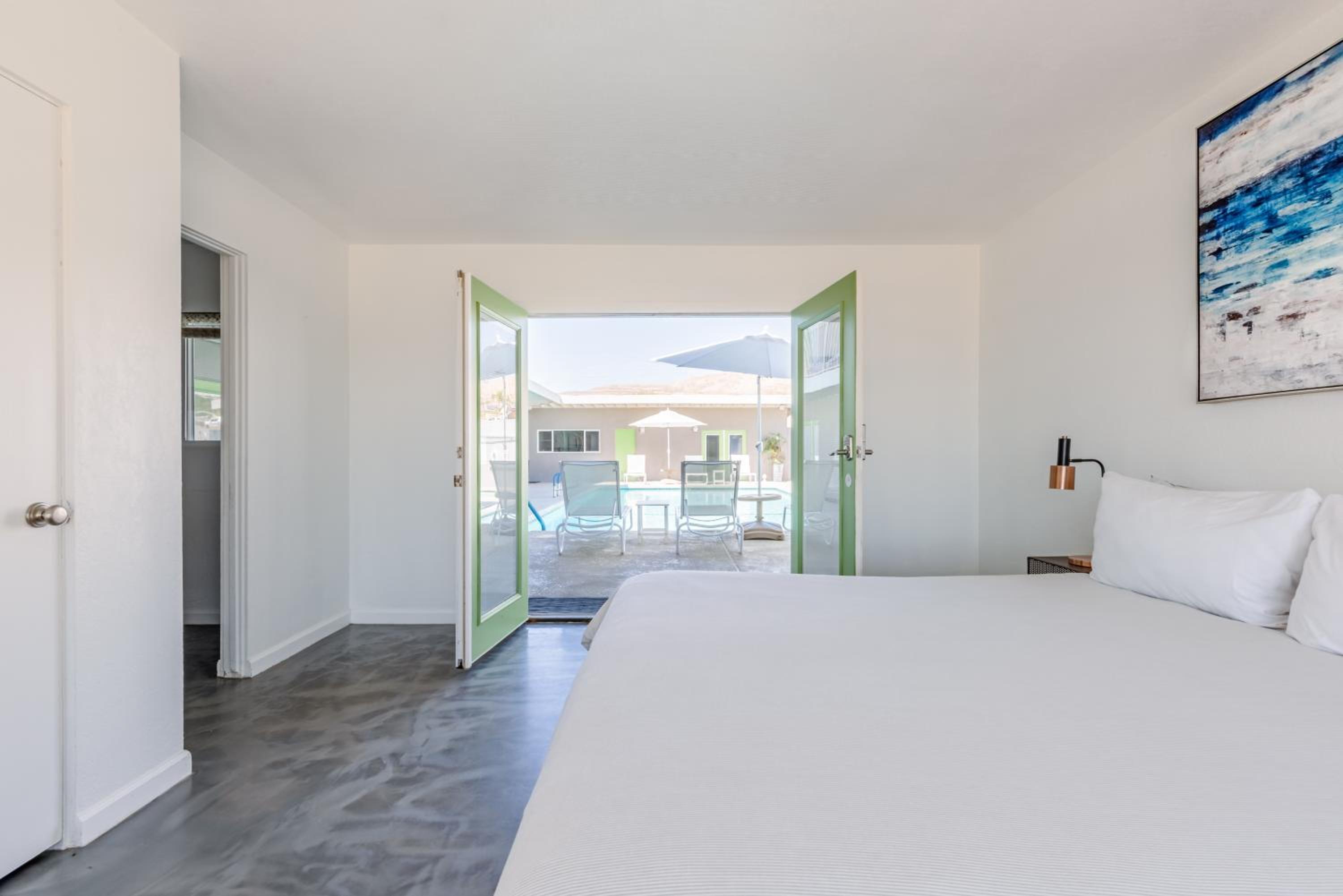 Desert Hot Springs Inn