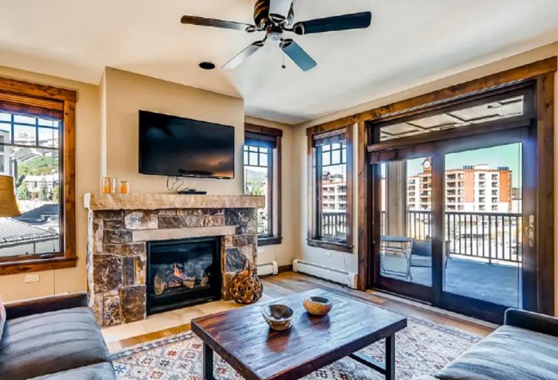 Luxury 4 Bedroom Condo On Main Street In Downtown Breckenridge view 3