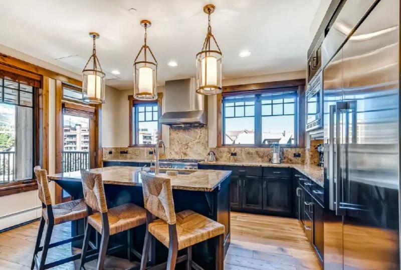 Luxury 4 Bedroom Condo On Main Street In Downtown Breckenridge view 5