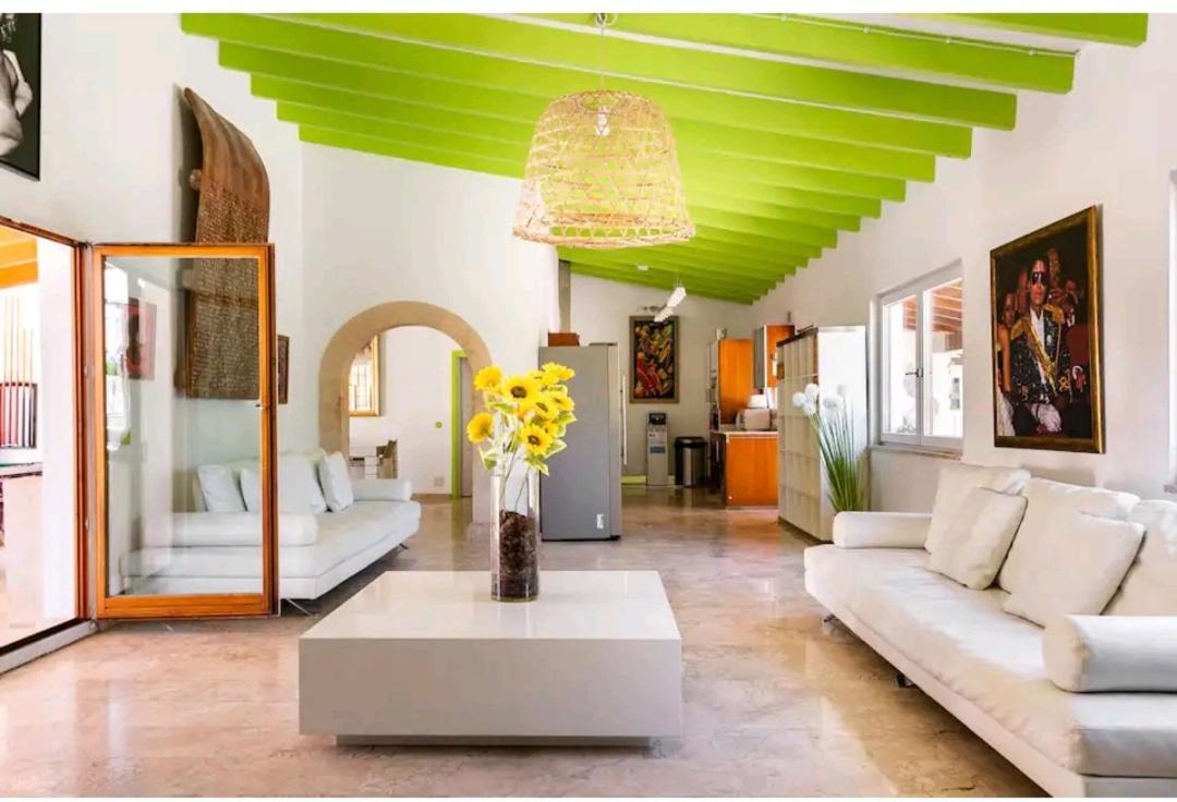 Villa Paradise