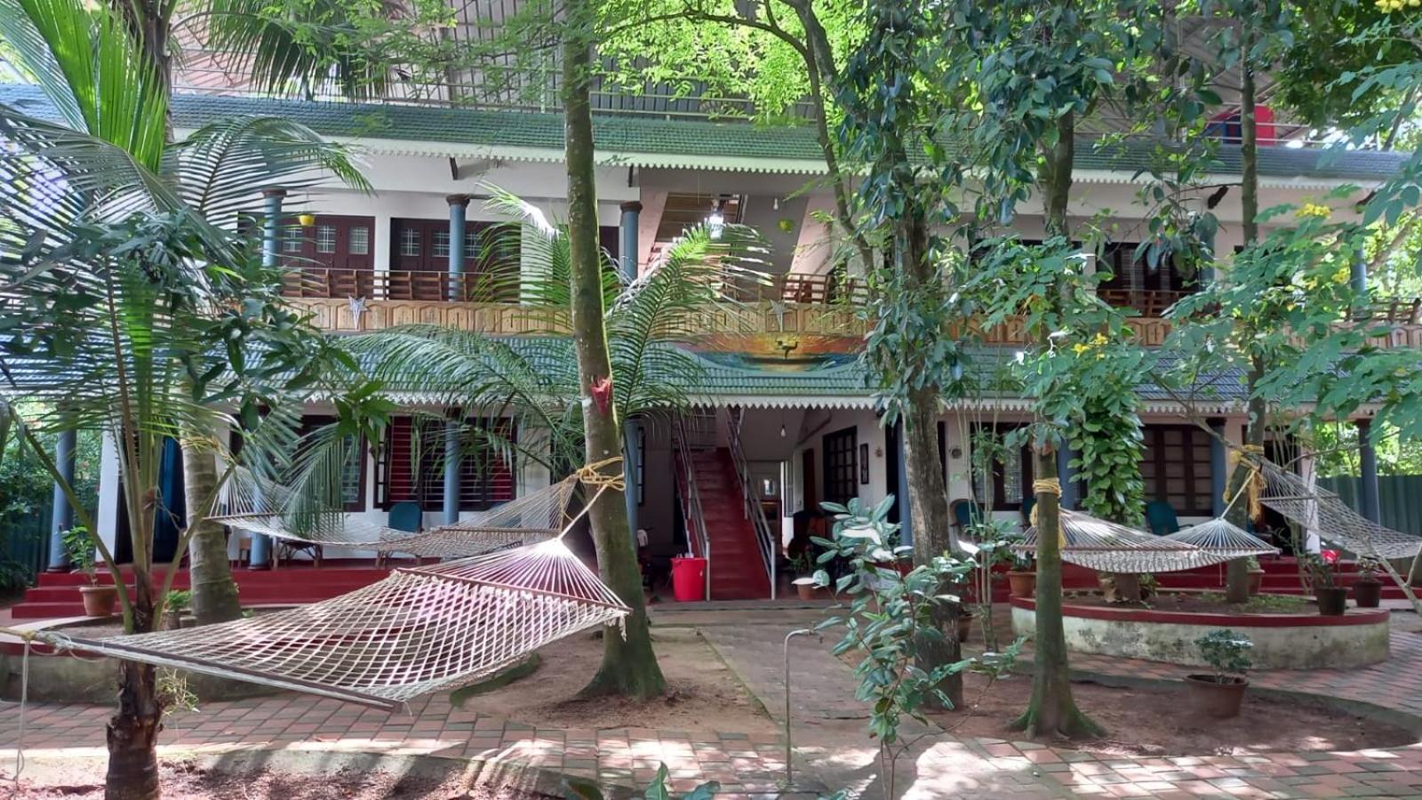 Marari Beach Villas