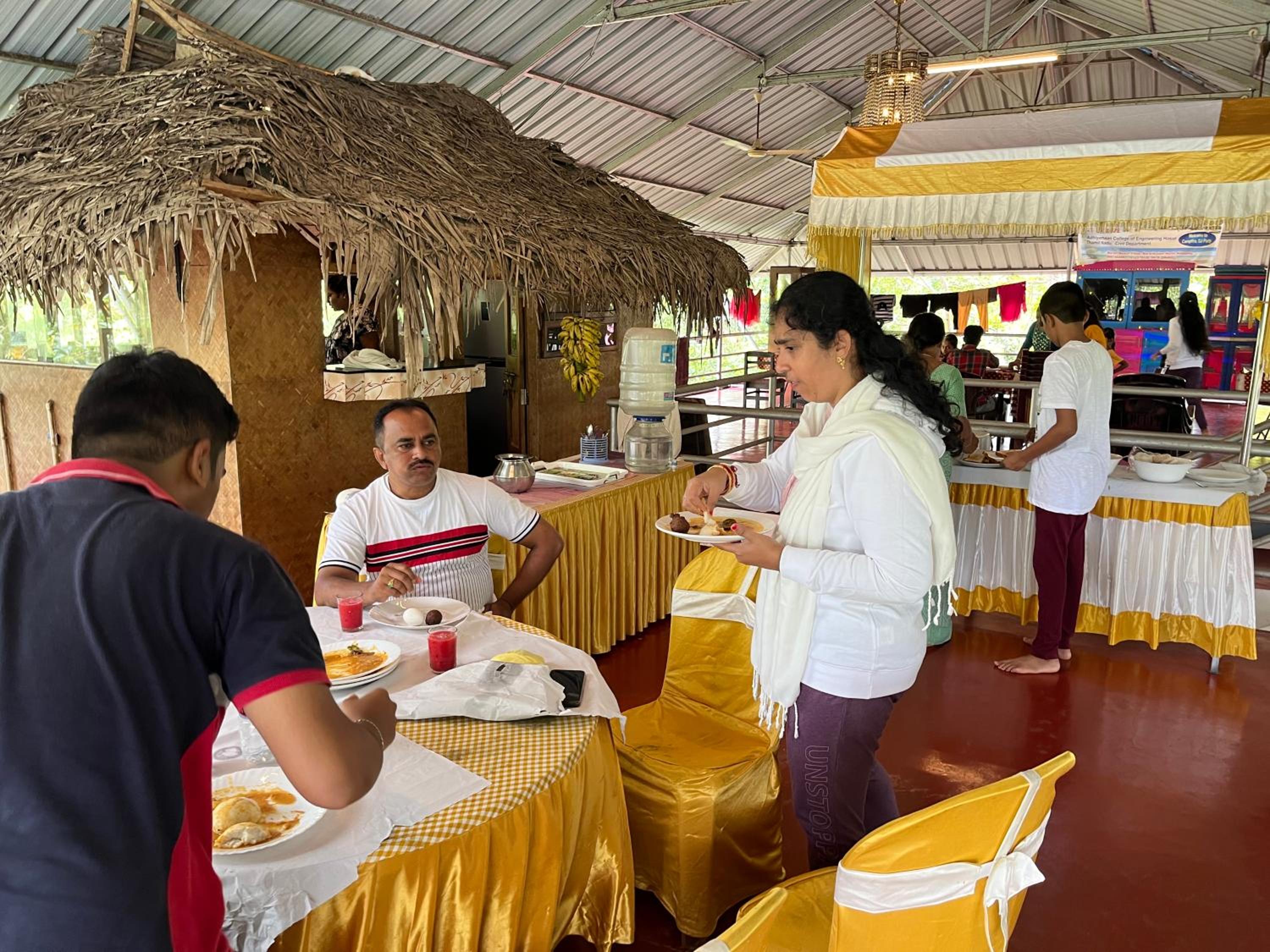 Marari Beach Villas