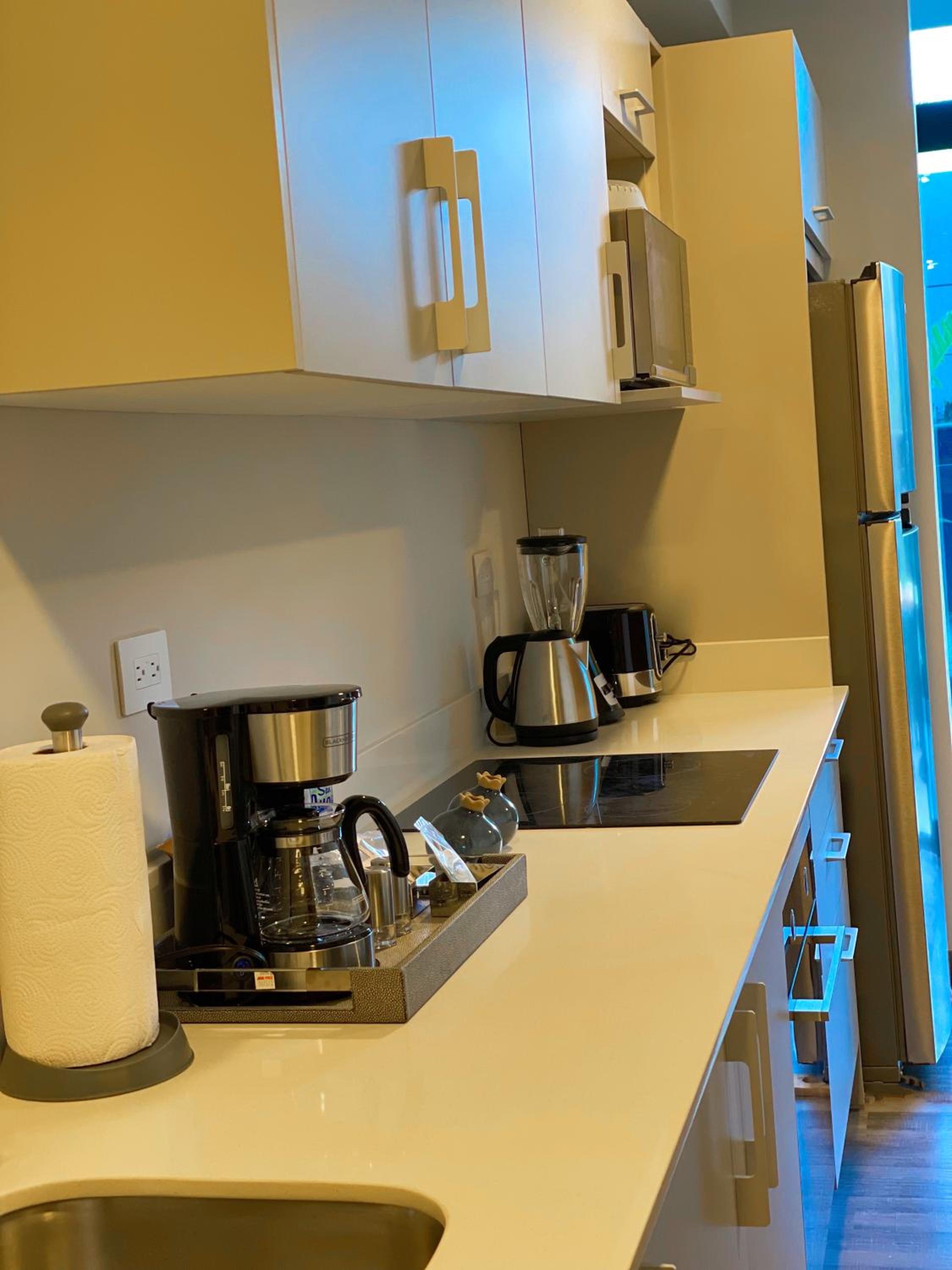 Cozy apartment with terrace, SJ Cosmopolitan Tower #402