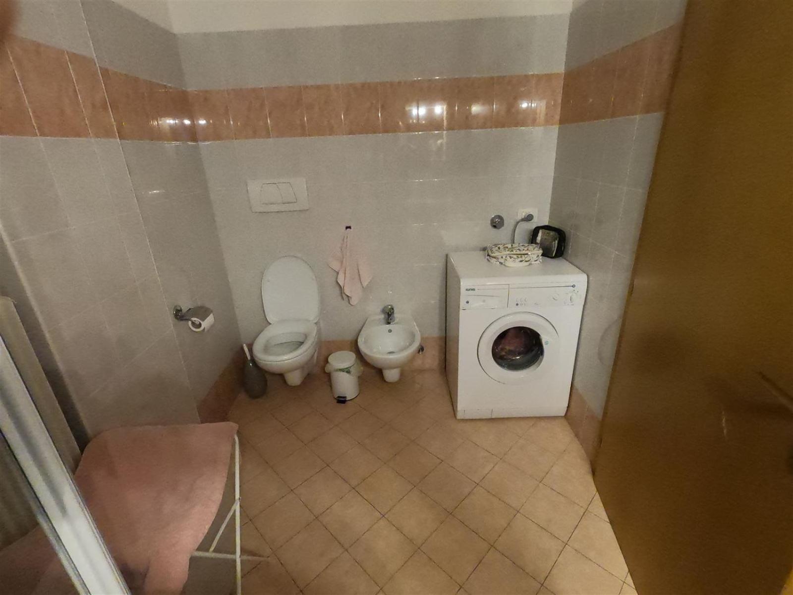 Juli Richi apartment