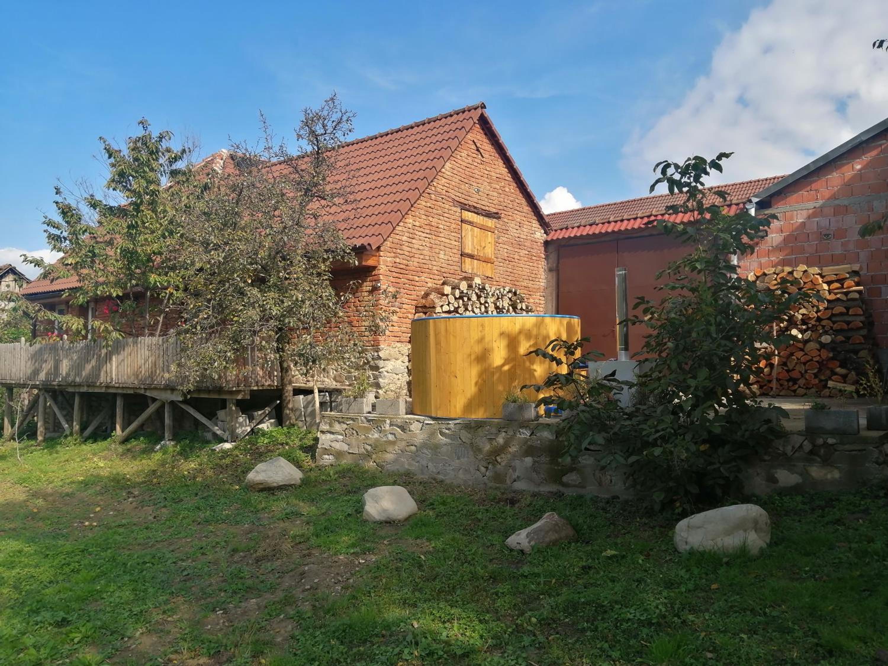 Photo 16