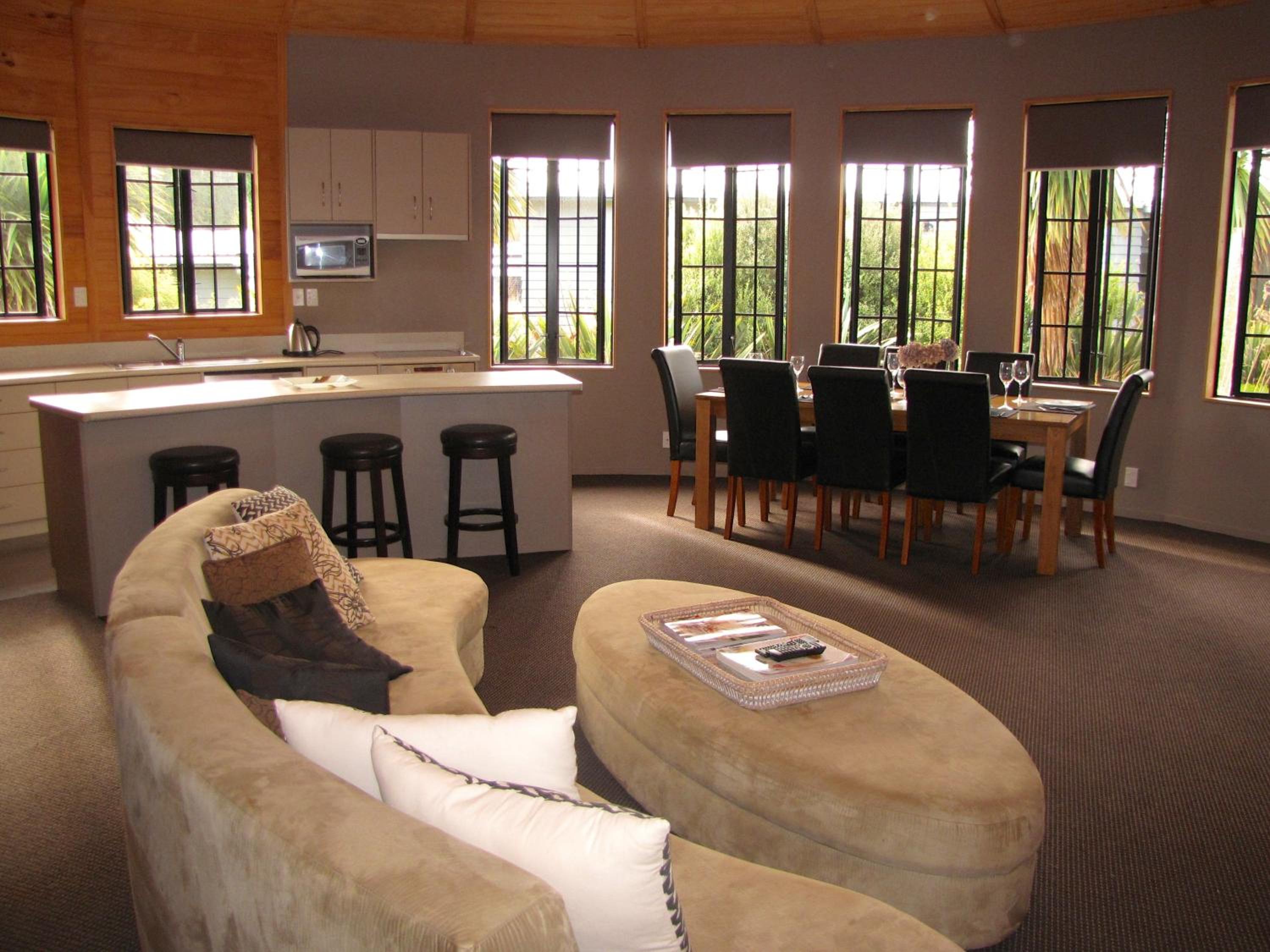 Ngauruhoe Yurt - Ohakune Holiday Home view 5