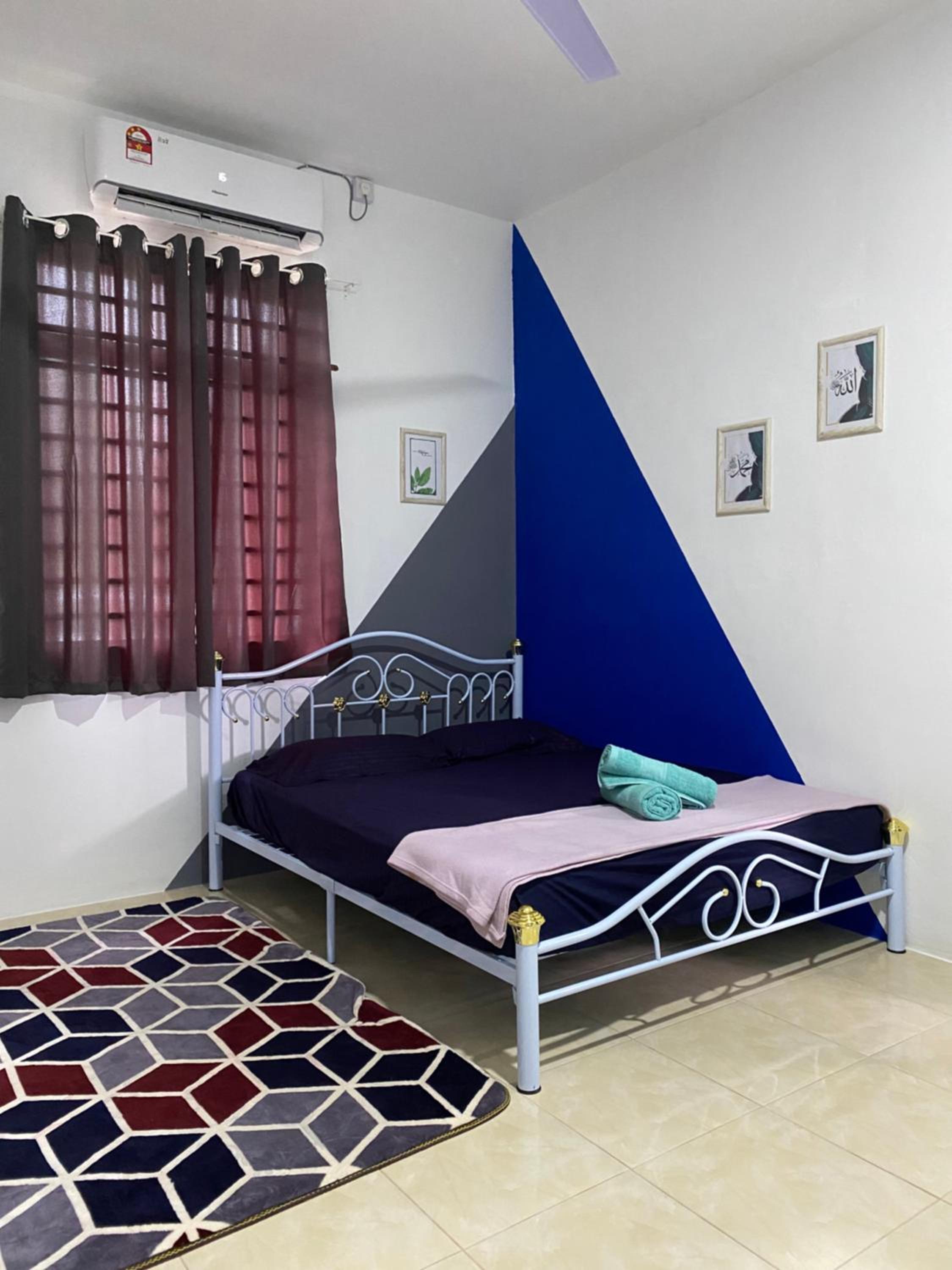 Azfar Homestay